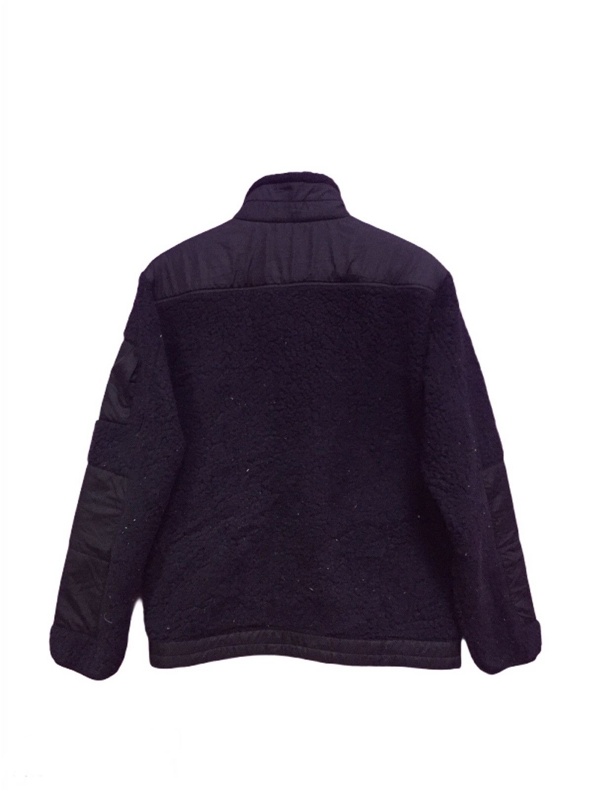 Jun Takahashi × Undercover × Uniqlo Undercover Jun takakashi Uniqlo Fleece Jackets Size M Size US M / EU 48-50 / 2 - 2 Thumbnail
