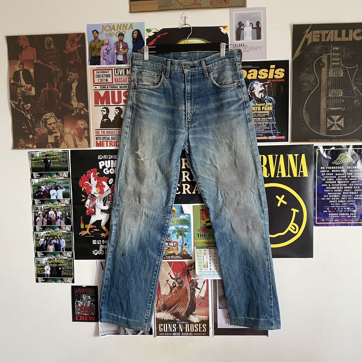 Vintage Levi’s 502xx Japanese 90s Selvedge Distressed Denim