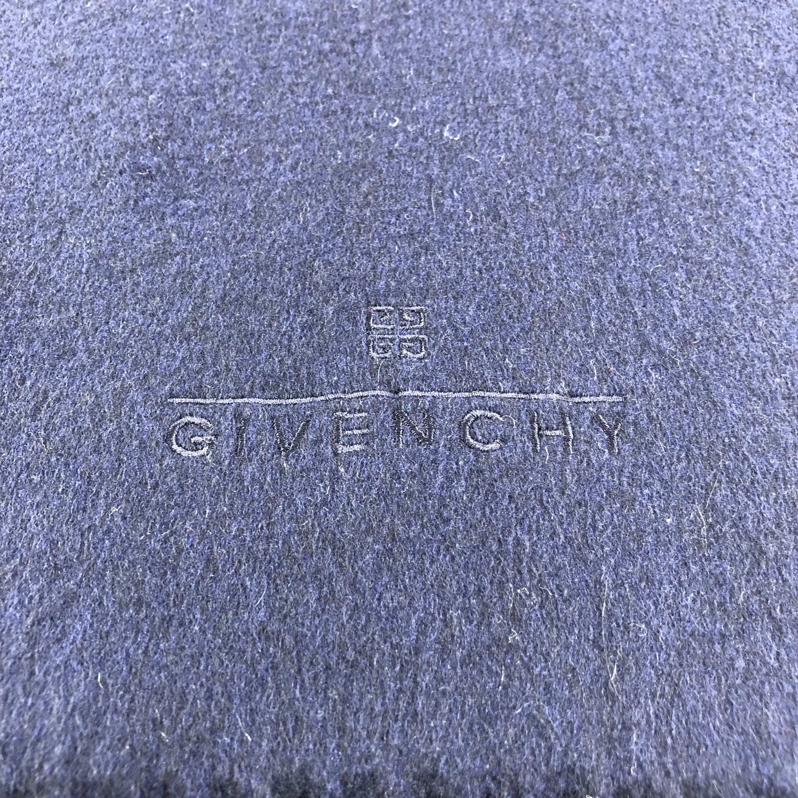 Japanese Brand Givenchy Plain Navy Blue Cashmere Scarf Muffler V1576 Size ONE SIZE - 4 Thumbnail
