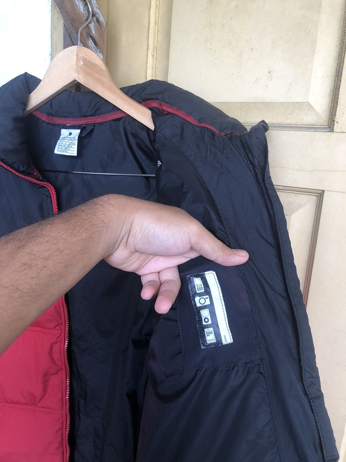 Nike Vintage y2k Nike Small Swoosh Puffer Jackets Size US M / EU 48-50 / 2 - 17 Thumbnail