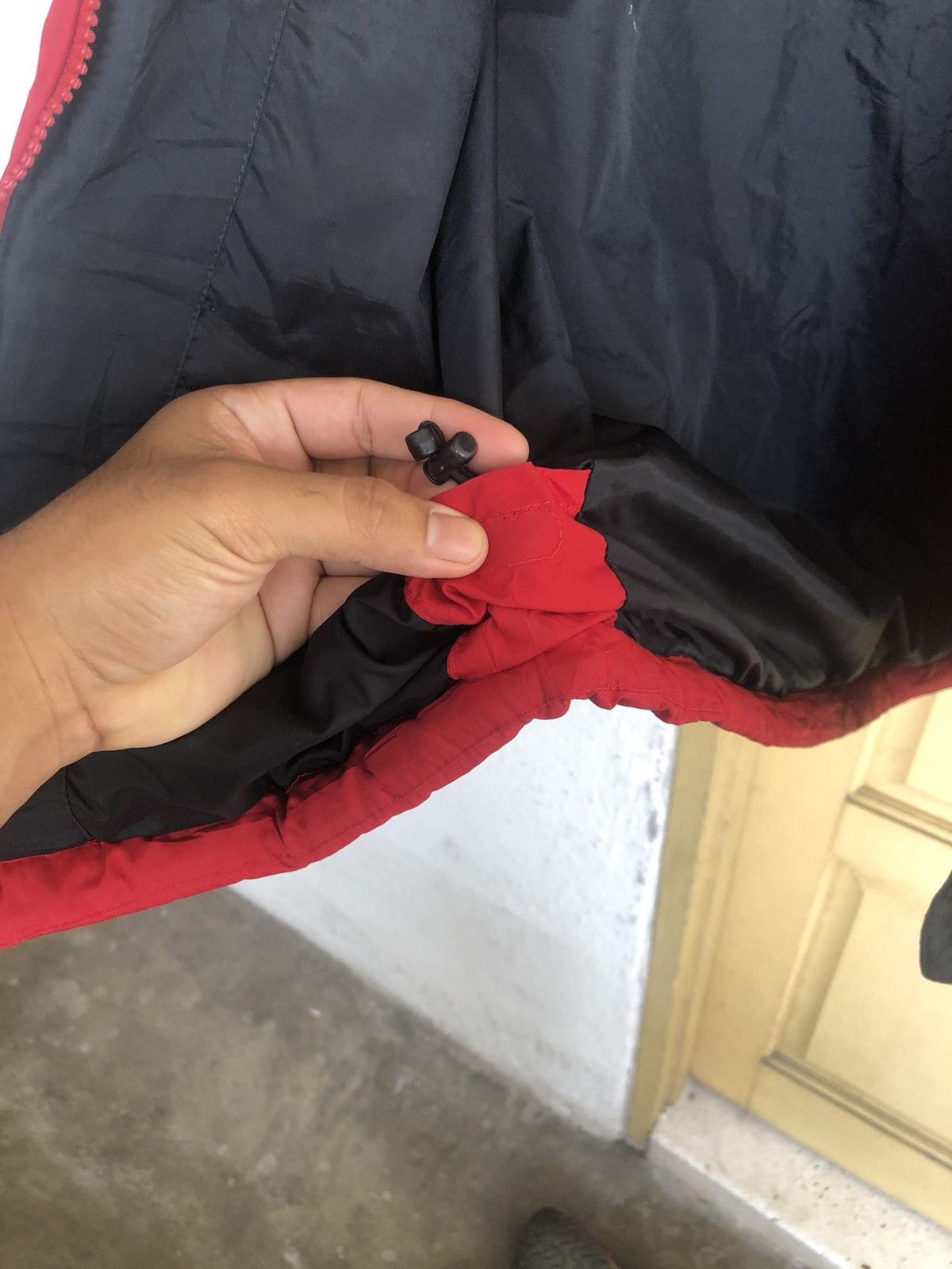 Nike Vintage y2k Nike Small Swoosh Puffer Jackets Size US M / EU 48-50 / 2 - 18 Thumbnail