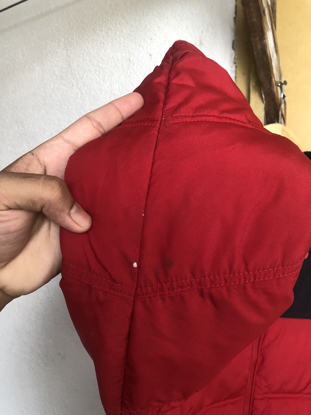 Nike Vintage y2k Nike Small Swoosh Puffer Jackets Size US M / EU 48-50 / 2 - 11 Thumbnail