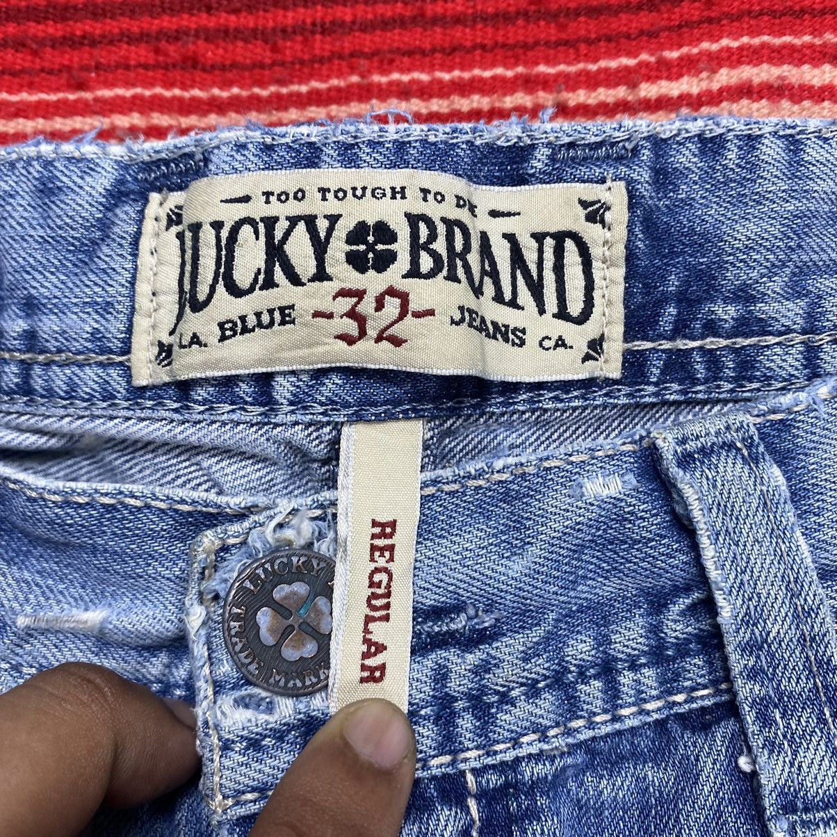 Vintage Vintage Lucky Brand Navajo Relaxed Bootleg Distressed Denim Size US 36 / EU 52 - 8 Thumbnail