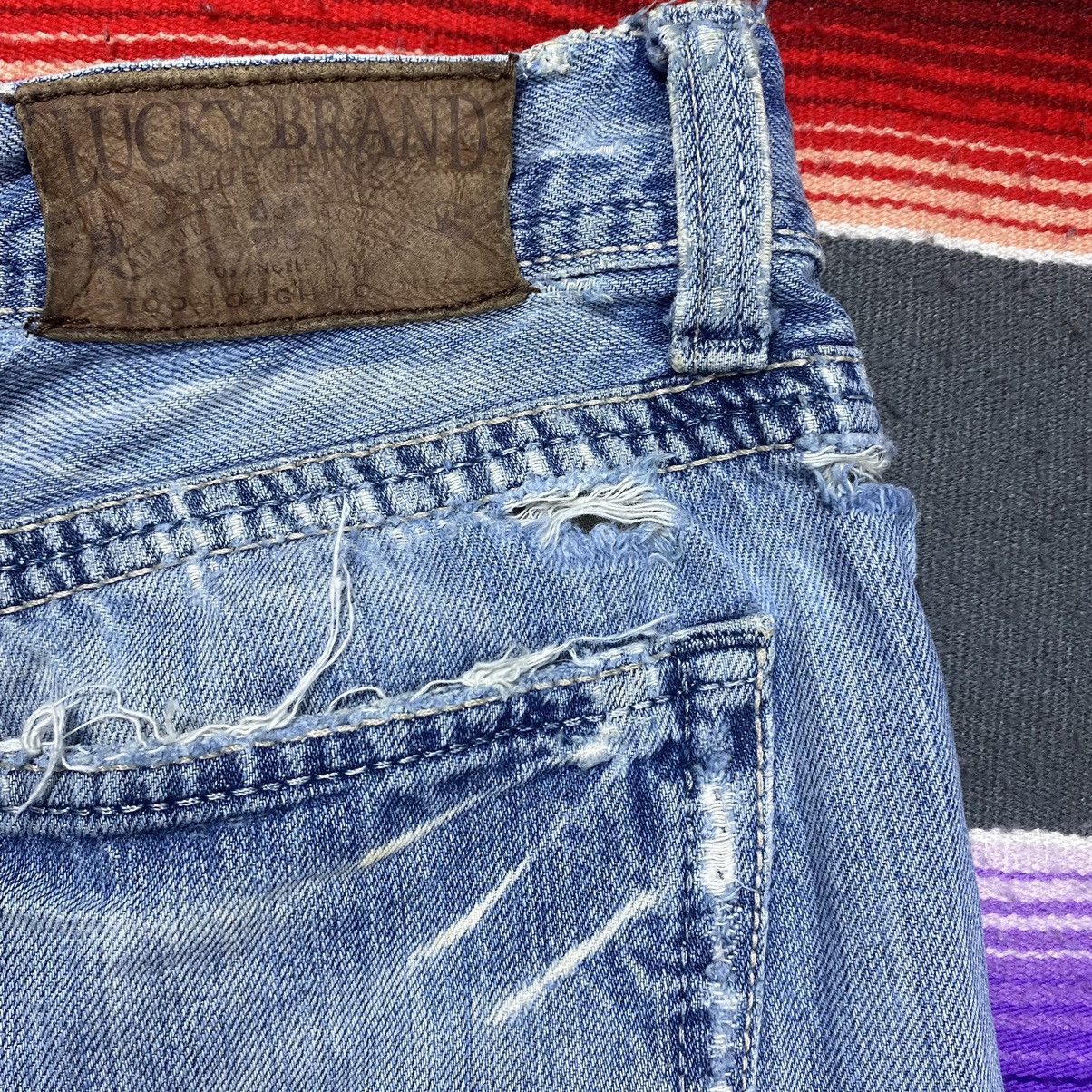 Vintage Vintage Lucky Brand Navajo Relaxed Bootleg Distressed Denim Size US 36 / EU 52 - 13 Thumbnail