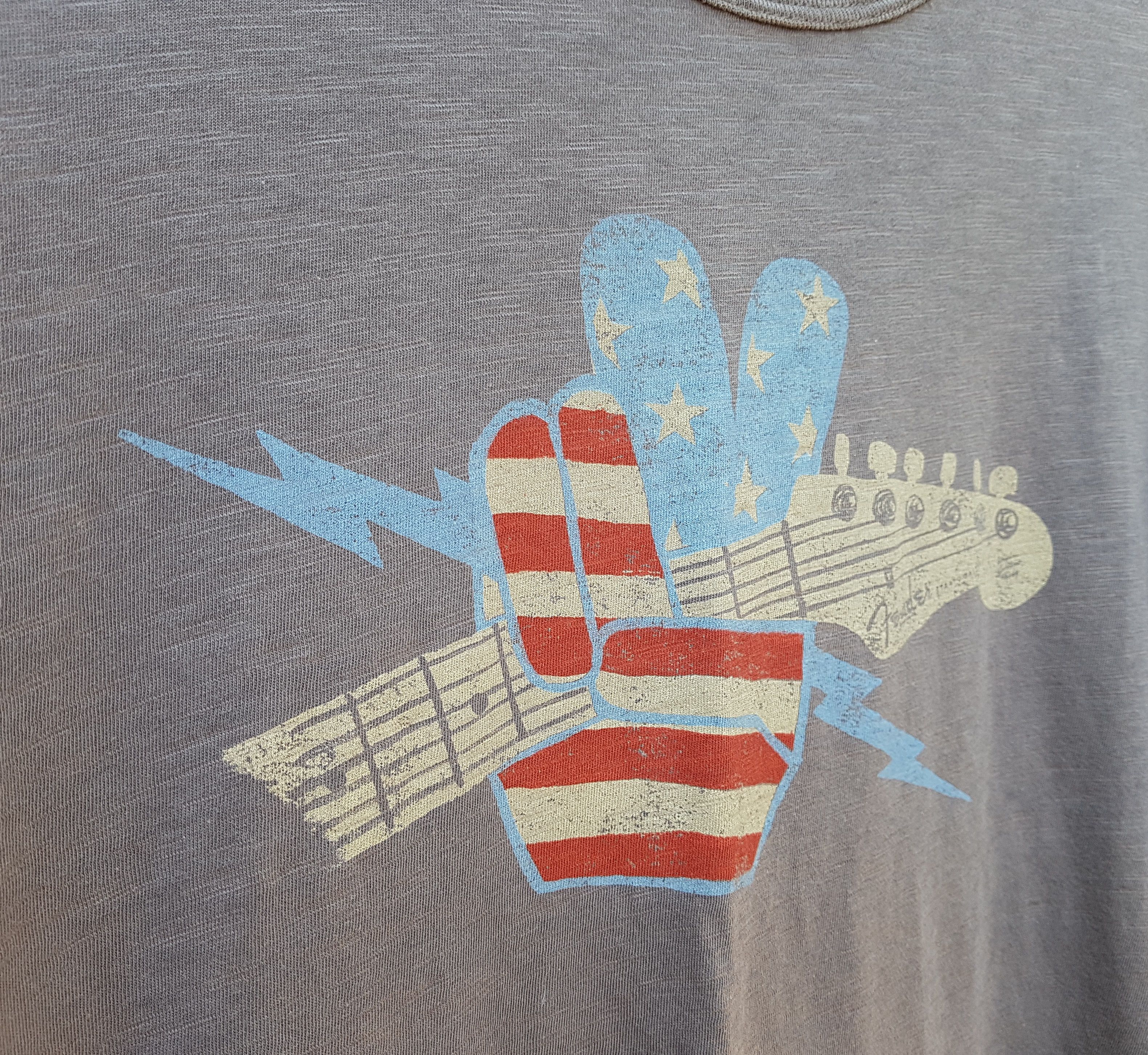 Fender Fender Lucky Brand Guitar Tee T Shirt made in USA sz M Size US M / EU 48-50 / 2 - 3 Thumbnail