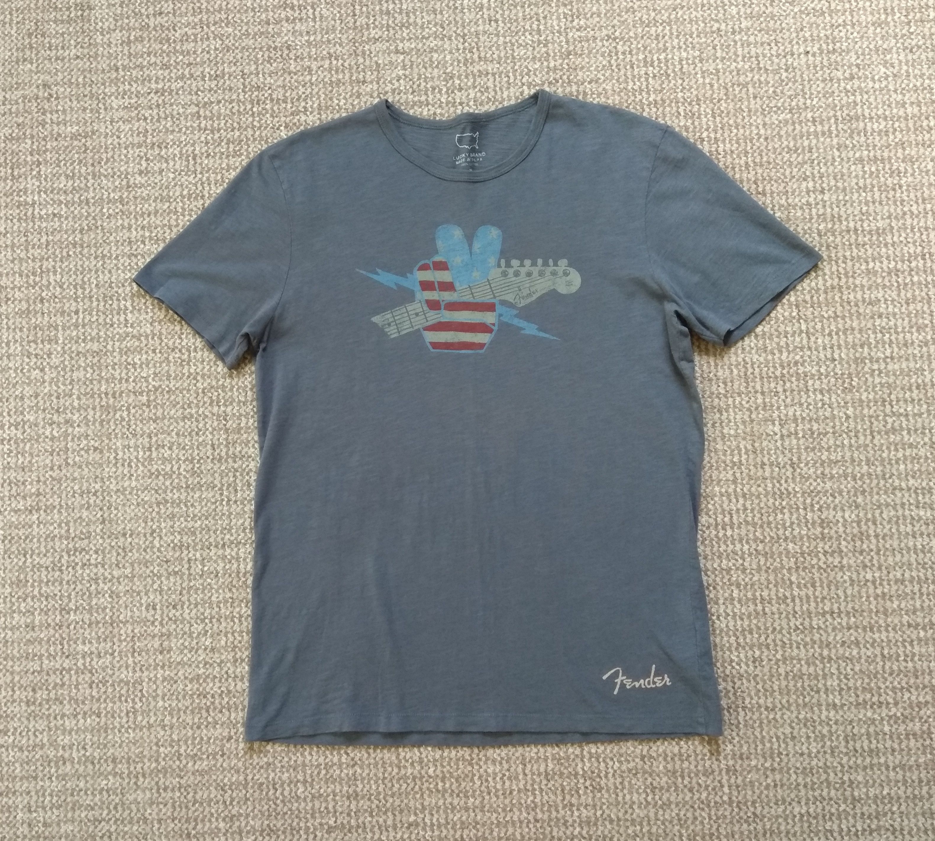 Fender Fender Lucky Brand Guitar Tee T Shirt made in USA sz M Size US M / EU 48-50 / 2 - 10 Thumbnail