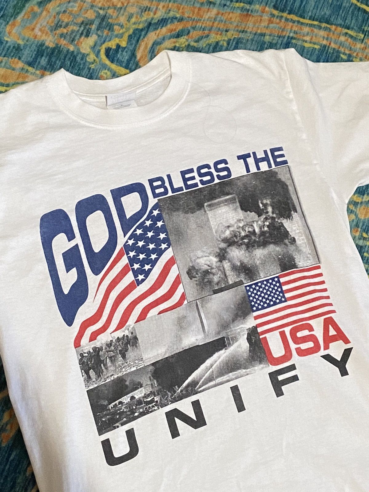 Vintage Vintage September 11 attacks god bless the USA tee size M Size US M / EU 48-50 / 2 - 6 Thumbnail
