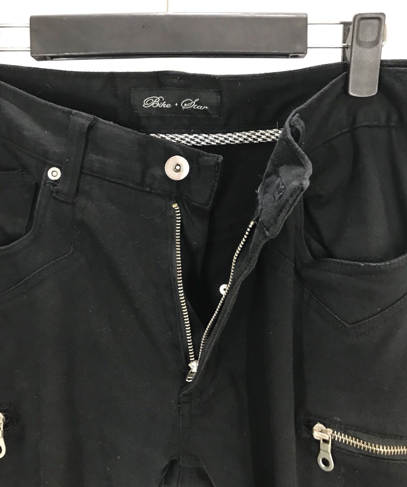Hysteric Glamour × Undercover Japanese Brand BIKE + STAR Multi Zipper Pocket Pants Size US 31 - 10 Thumbnail