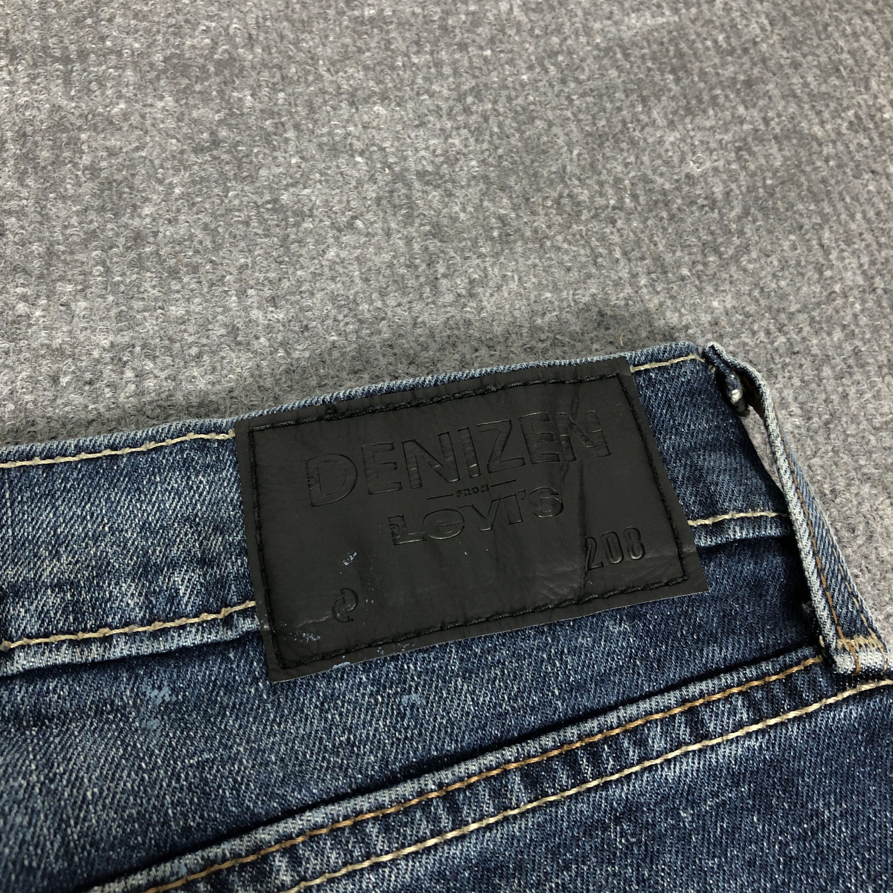 Levi's Denizen 208 by Levi's Taper Fit Dirty Blue Denim Jean Size US 33 - 5 Thumbnail
