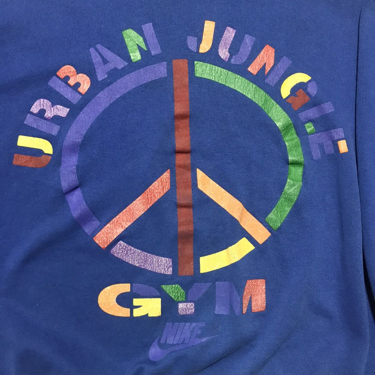 Vintage Nike Urban Jungle Gym Peace Logo Sweatshirt grey tag