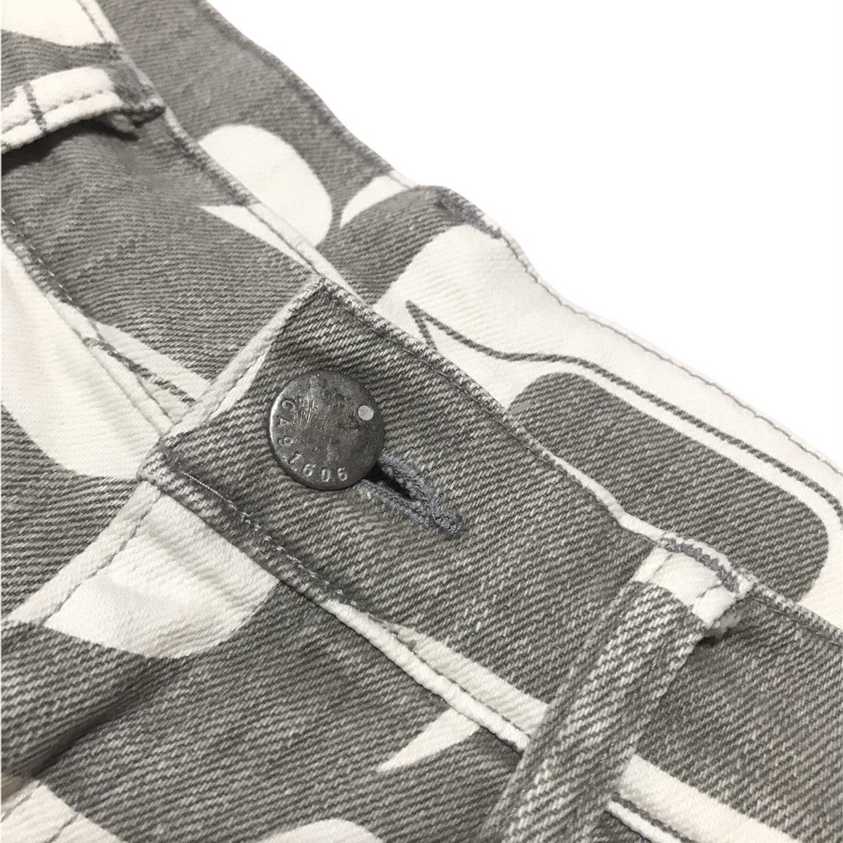 N.Hoolywood N.Hollywood Print Denim Size US 30 / EU 46 - 3 Thumbnail