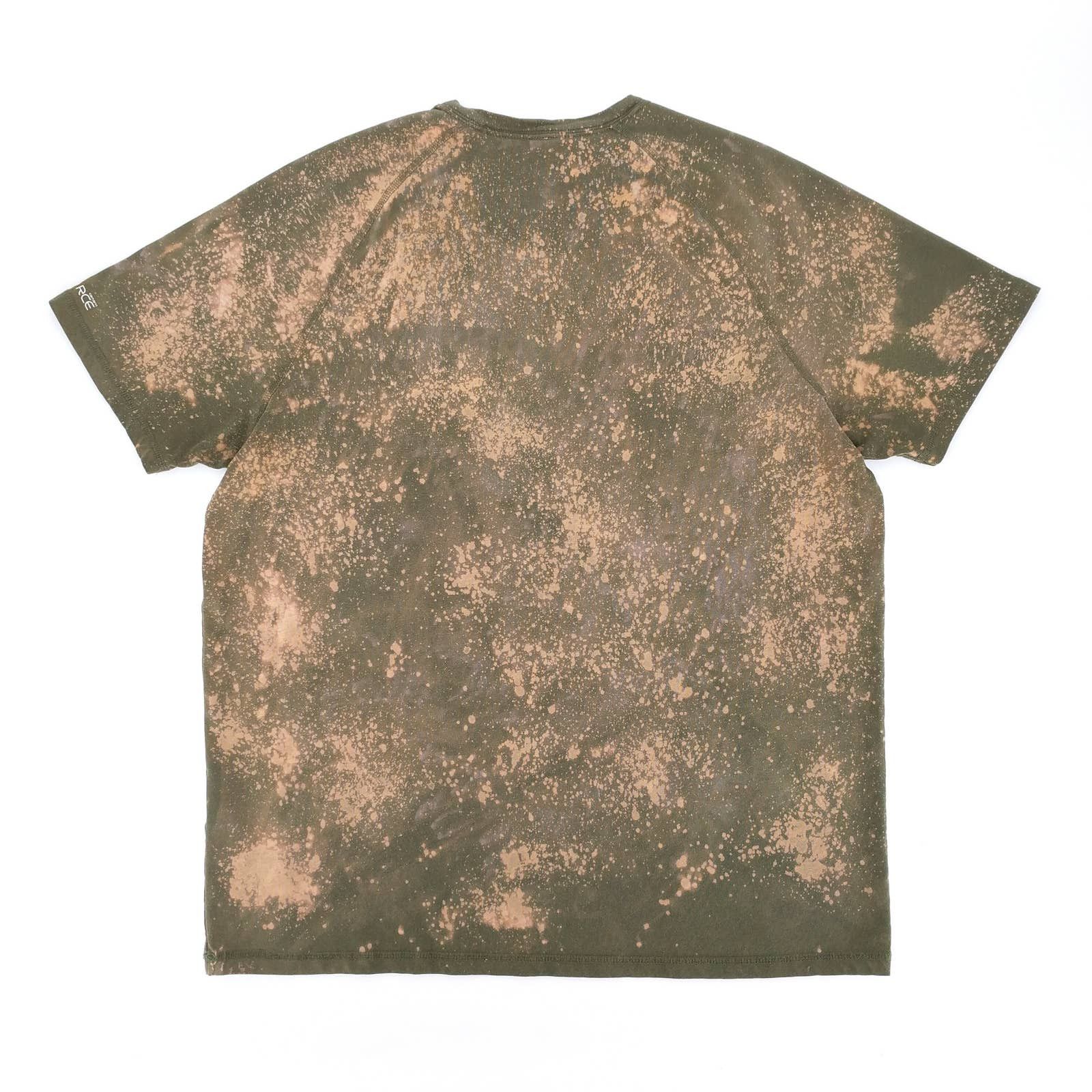 Carhartt Carhartt Custom Painted Bleached Tie Dye Heart T-Shirt L Size US L / EU 52-54 / 3 - 5 Thumbnail