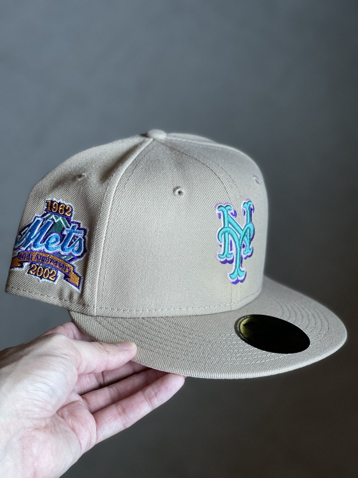 image of Hat Club Exclusive New Era “Sandstorm” New York Mets 7 1/4 in Tan, Men's