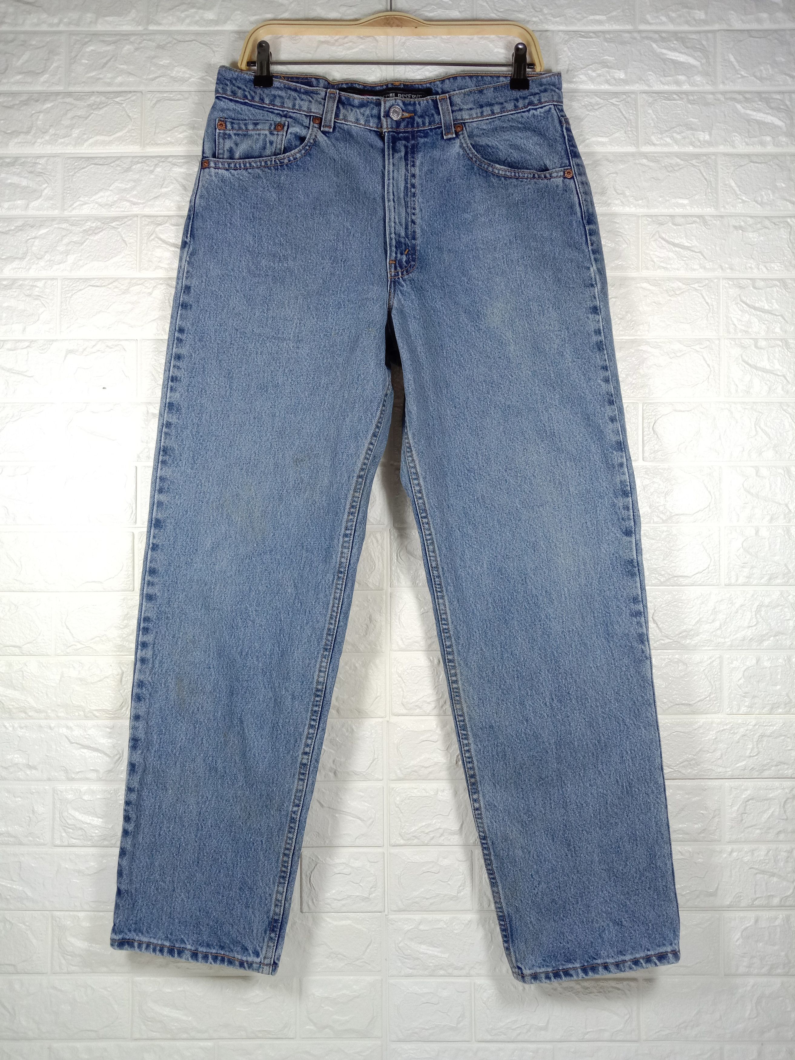 image of Levis x Levis Vintage Clothing Vintage 90's Levi's 515 Jeans Relaxed Fit Denim in Blue (Size 33)
