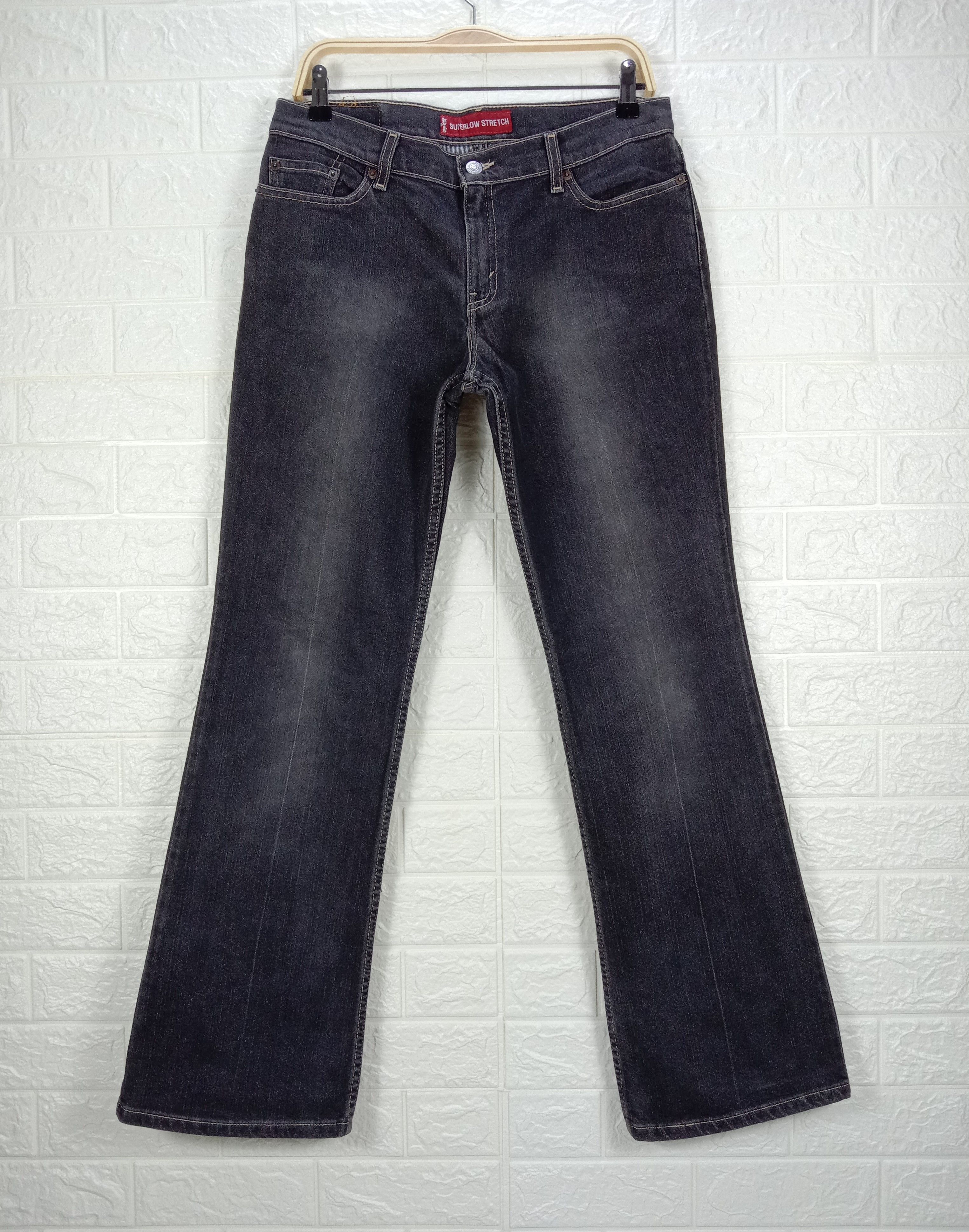 image of Levis x Levis Vintage Clothing Vintage Levi's 518 Faded Black Flare Jeans, Women's (Size 32)