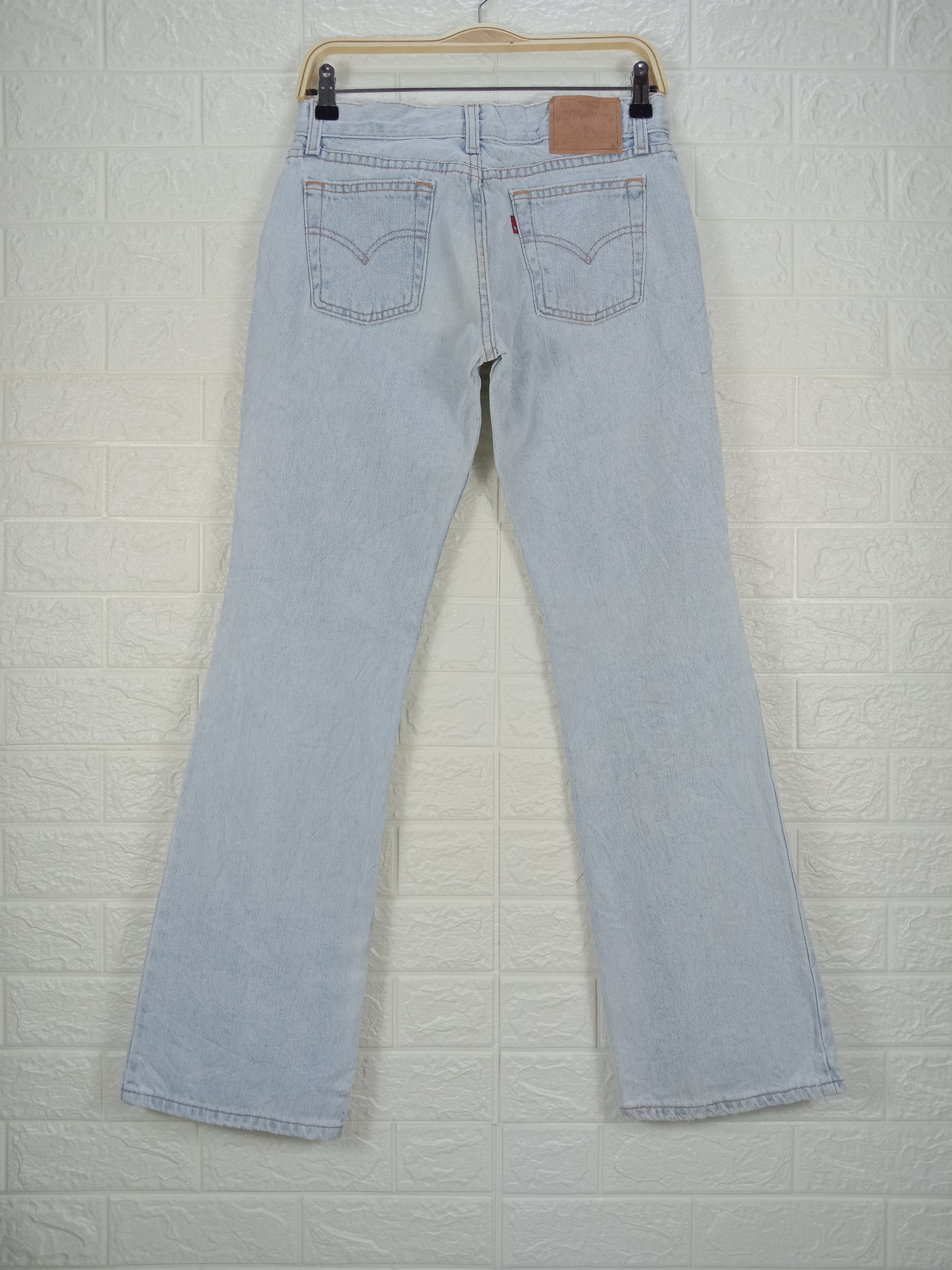 Levi's Vintage Levi's 518 Flare Jeans Light Wash Denim Size 28" / US 6 / IT 42 - 5 Thumbnail