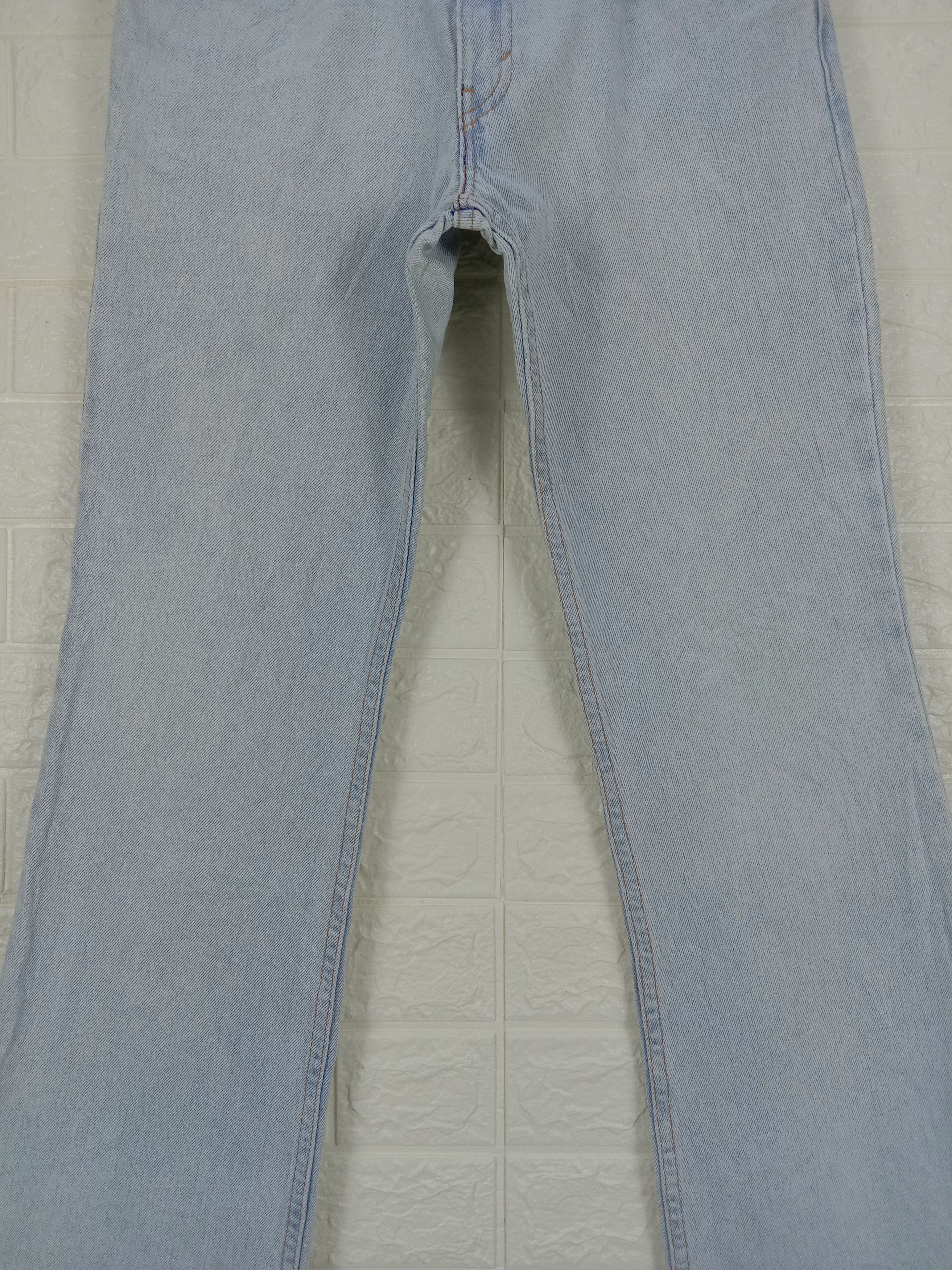 Levi's Vintage Levi's 518 Flare Jeans Light Wash Denim Size 28" / US 6 / IT 42 - 3 Thumbnail