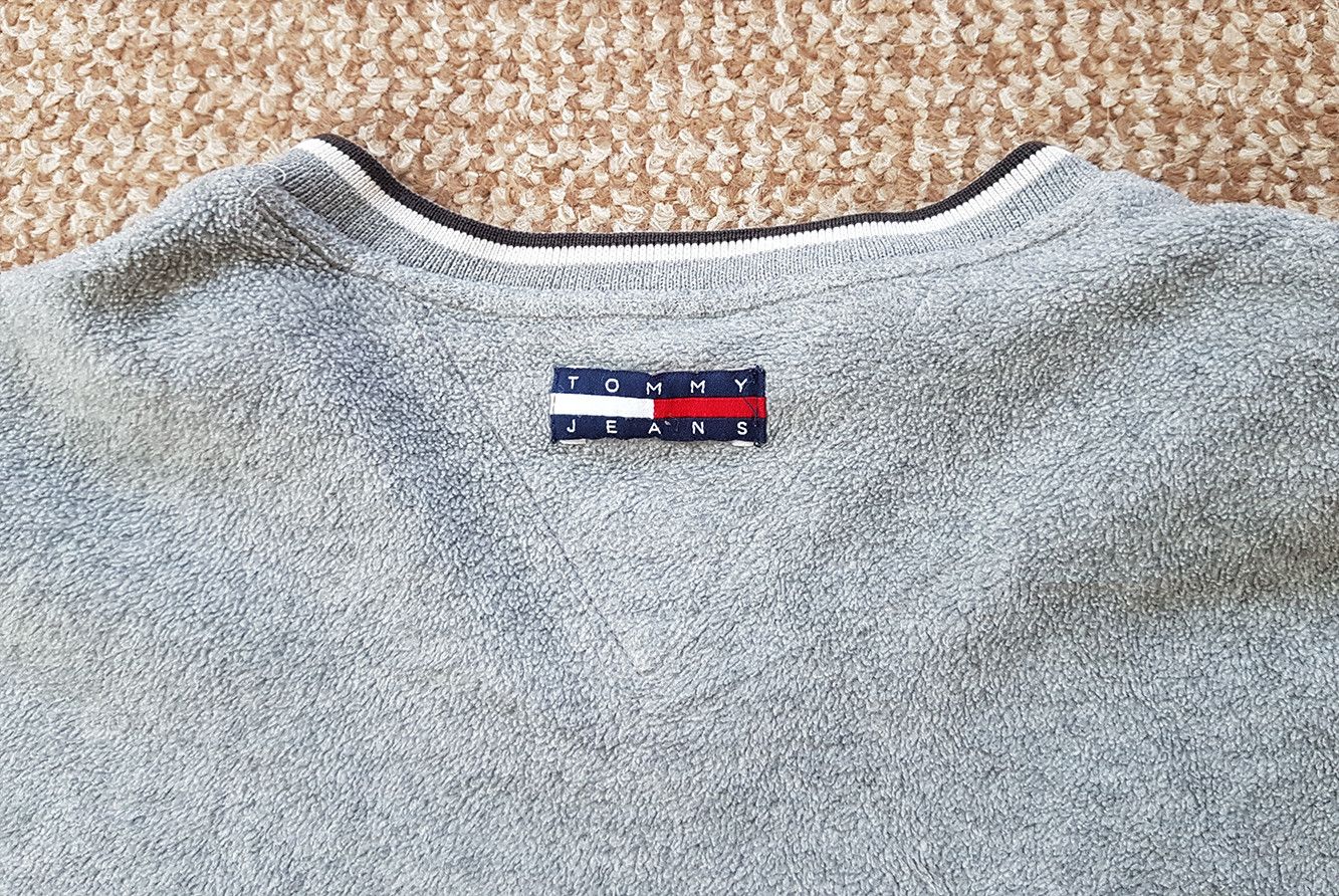 Tommy Hilfiger × Vintage Tommy Hilfiger Jeans vintage fleece sweater Size US L / EU 52-54 / 3 - 11 Thumbnail