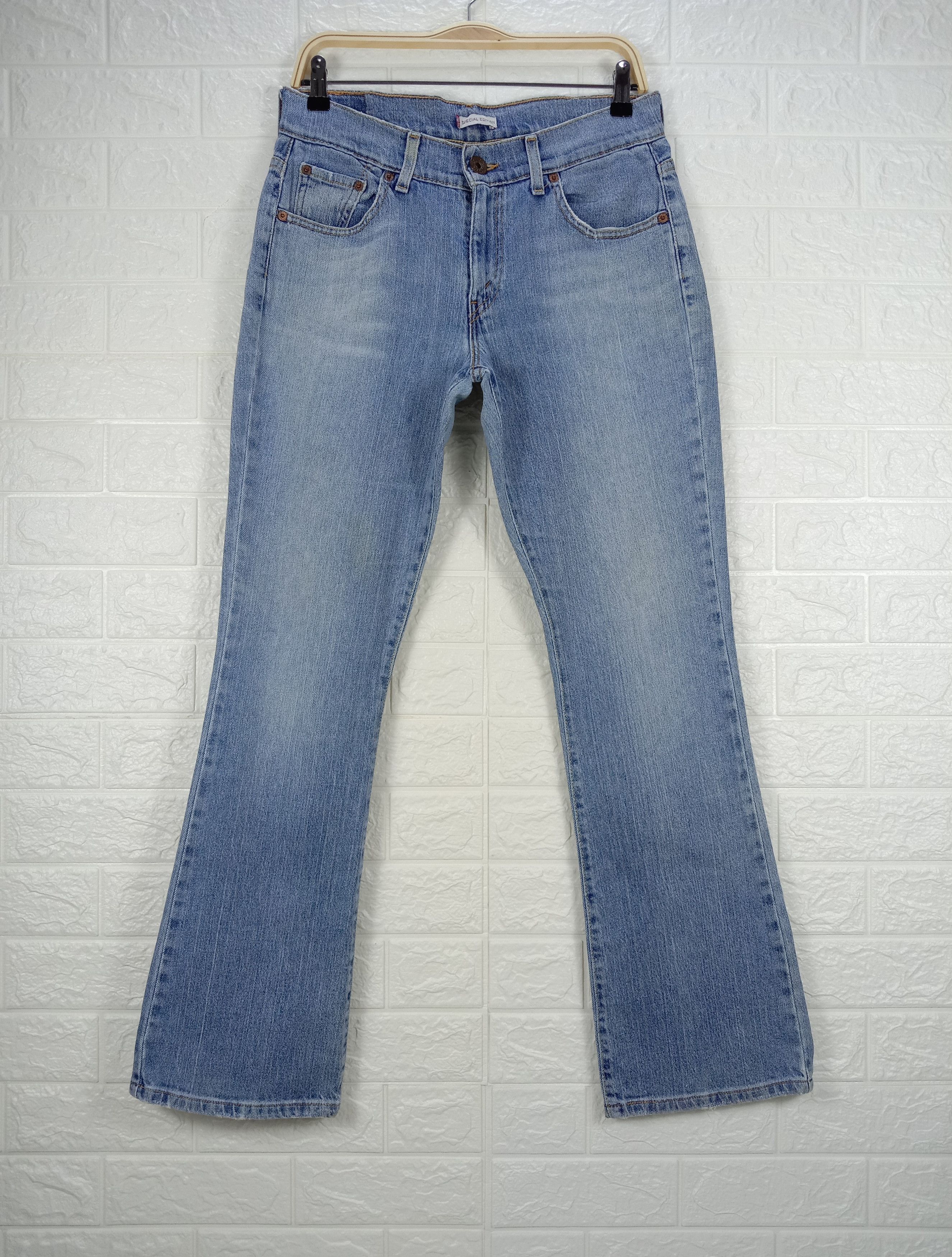 Levi's Vintage Levi's 515 Flare Jeans Special Edition Denim Size 30" / US 8 / IT 44 - 1 Thumbnail