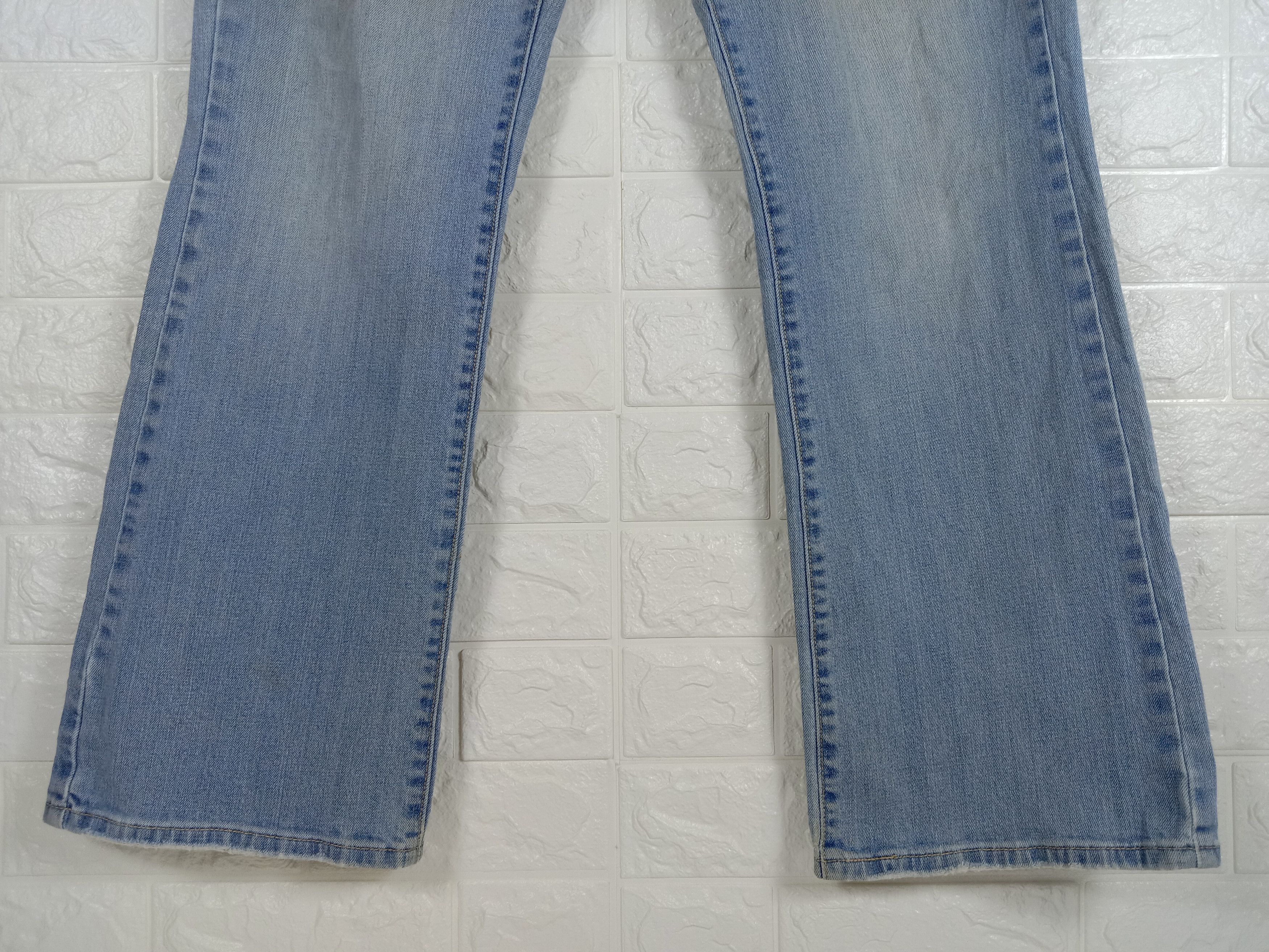 Levi's Vintage Levi's 529 Flare Jeans Light Wash Distressed Denim Size 33" - 4 Thumbnail