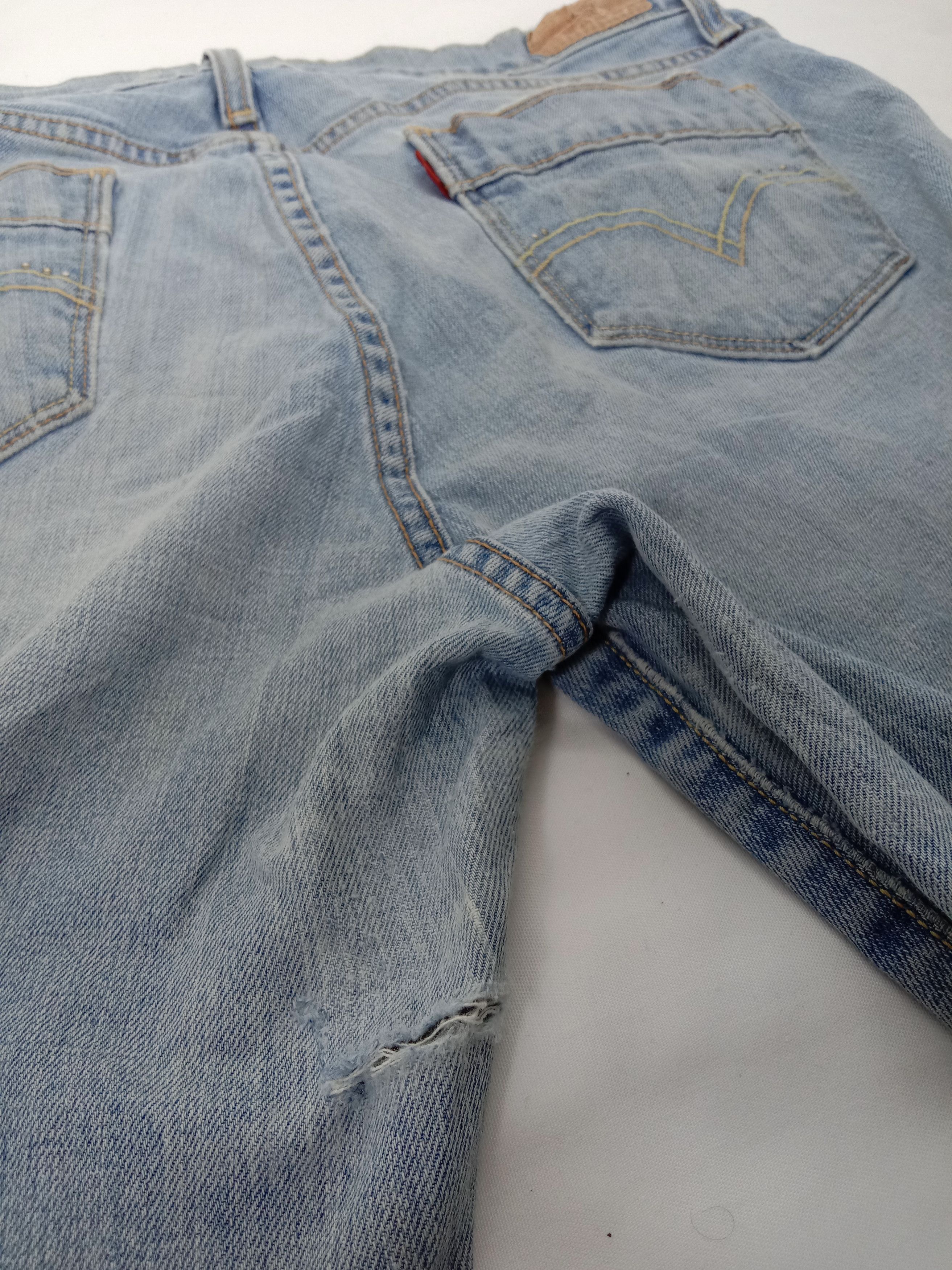 Levi's Vintage Levi's 529 Flare Jeans Light Wash Distressed Denim Size 33" - 9 Thumbnail