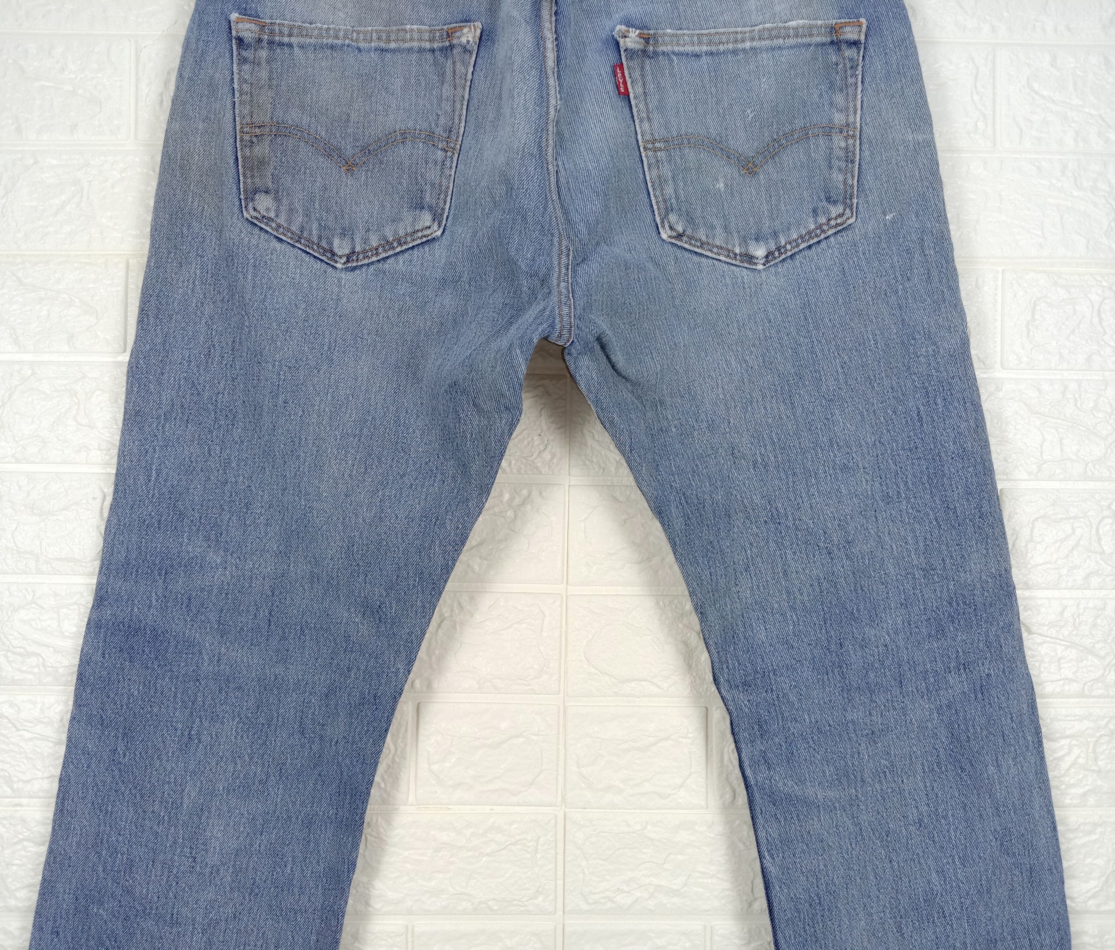 Levi's Vintage Levi's 501 Jeans Faded Blue Distressed Denim Size US 34 / EU 50 - 7 Thumbnail