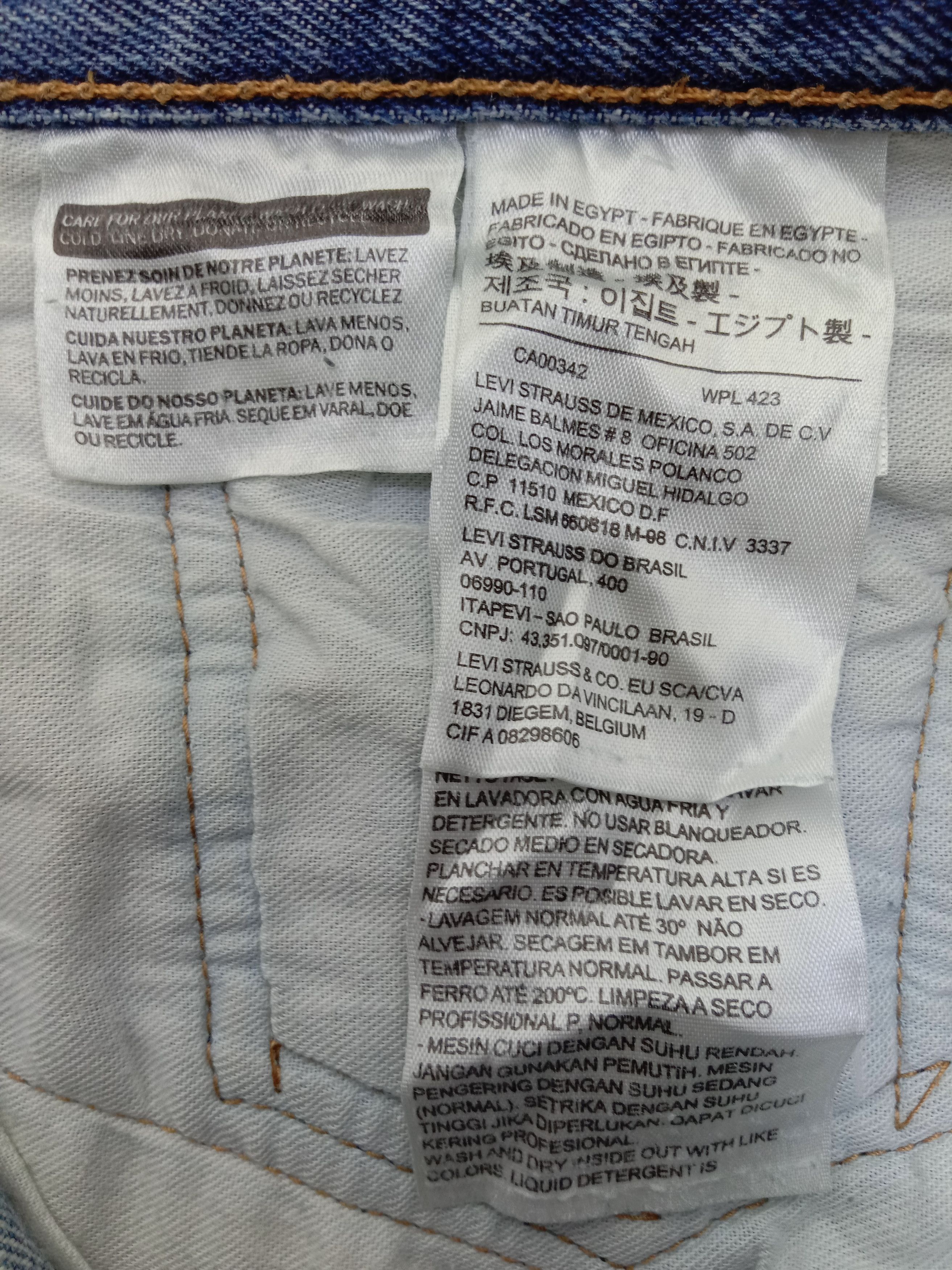 Levi's Vintage Levi's 501 Jeans Faded Blue Distressed Denim Size US 34 / EU 50 - 15 Thumbnail