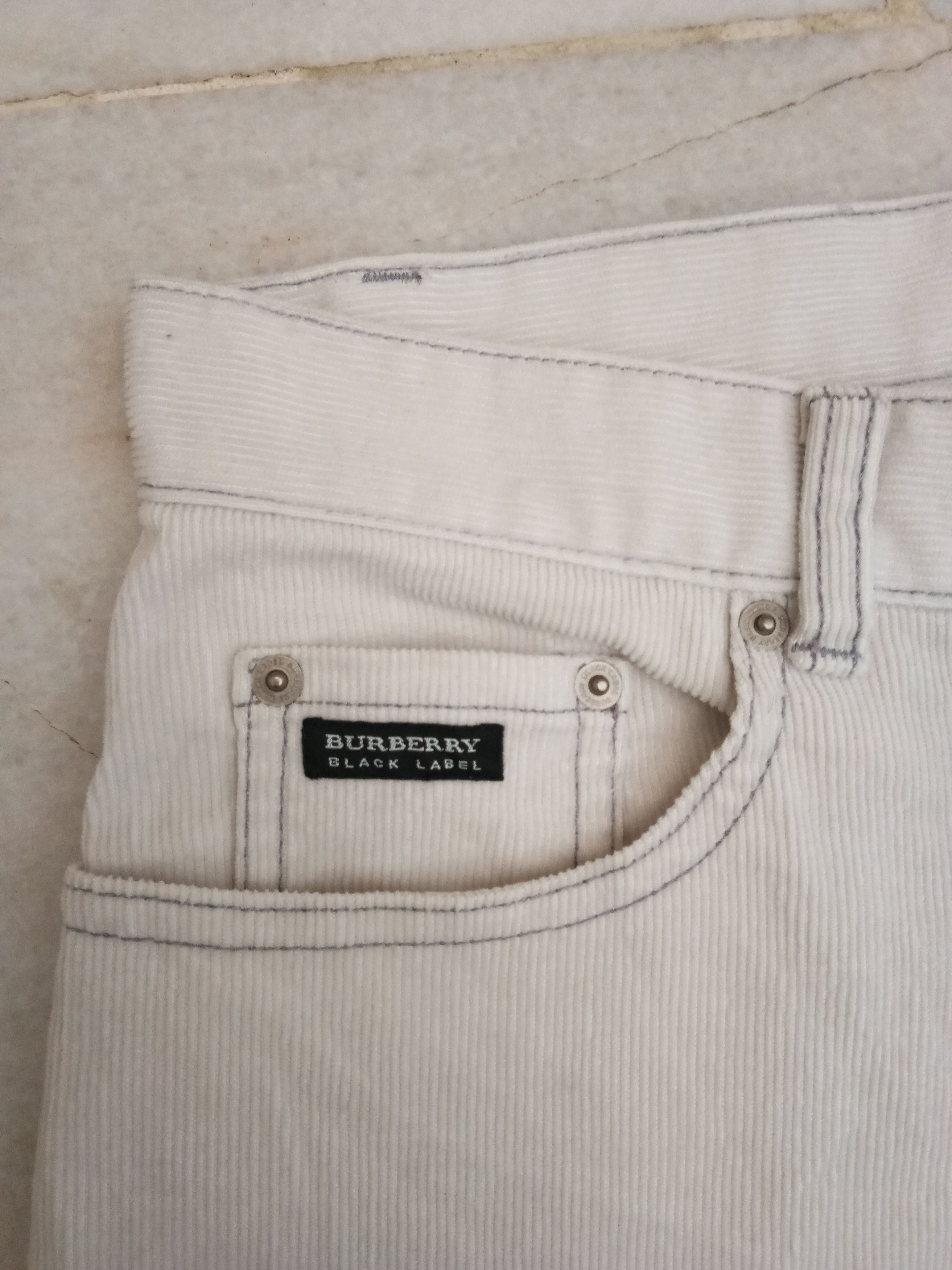 Burberry Burberry Black label velvet trousers Size US 34 / EU 50 - 9 Thumbnail