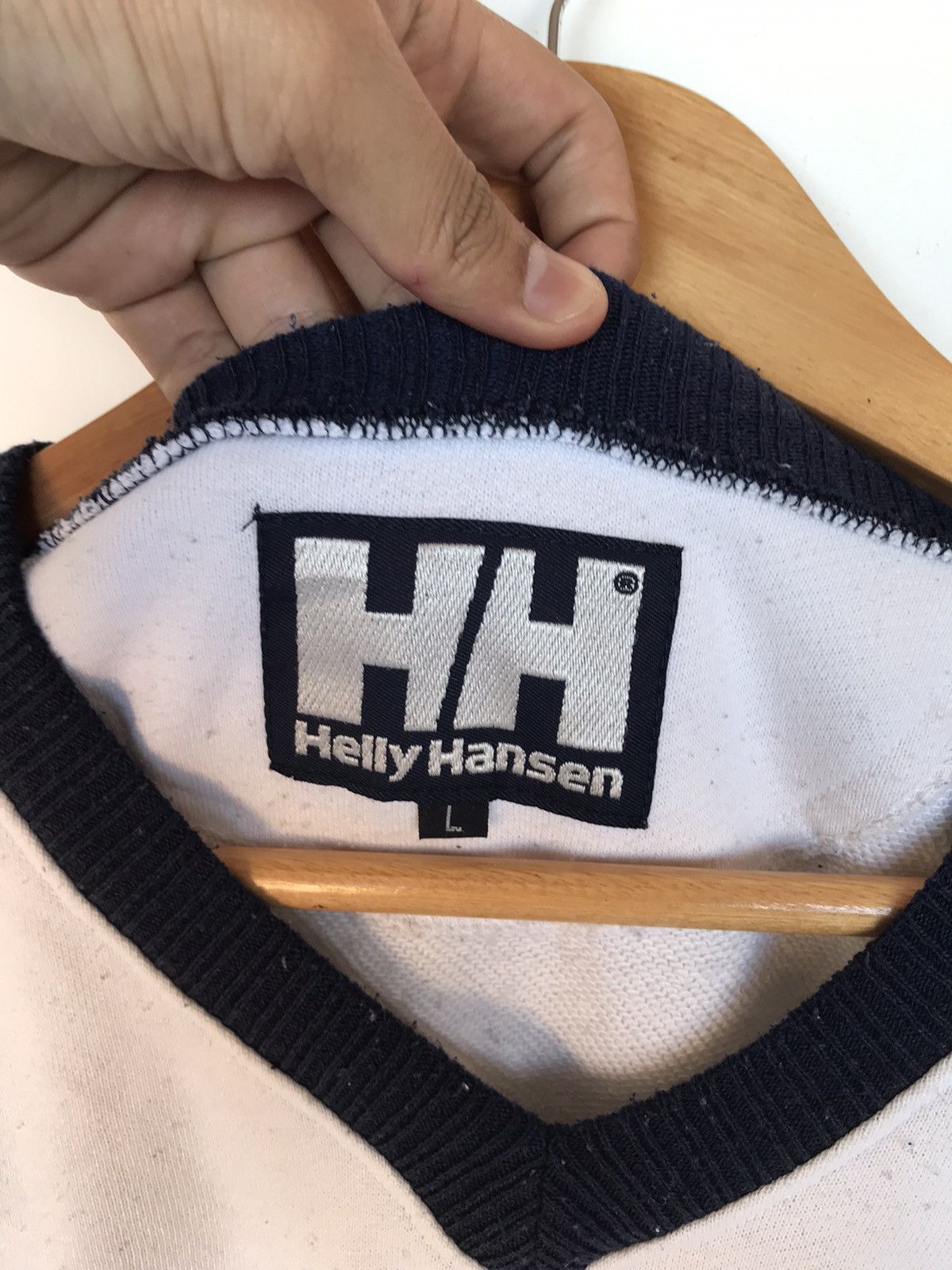 Helly Hansen × Vintage Vintage Helly Hansen Sweatshirt Size US L / EU 52-54 / 3 - 3 Thumbnail