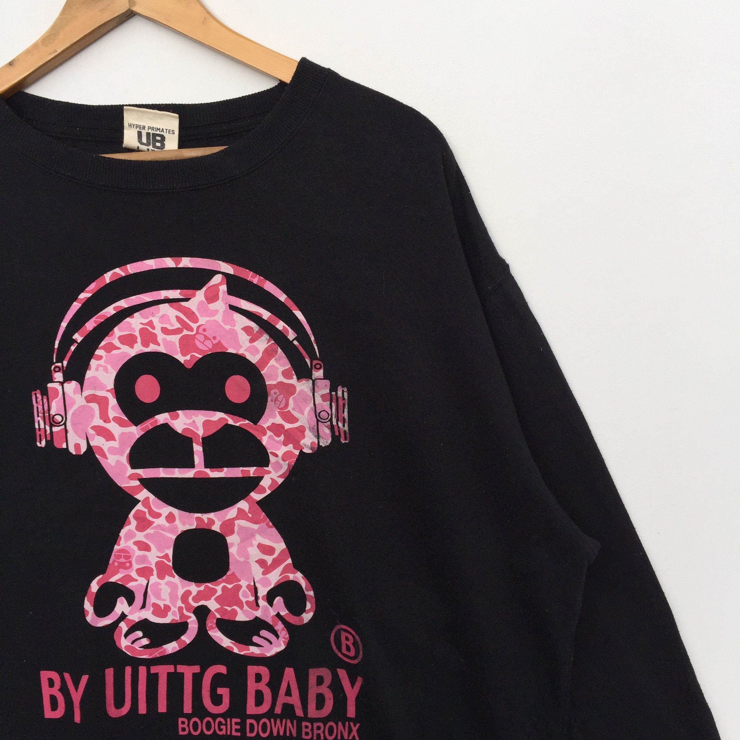 Japanese Brand × Vintage Vintage UITTG BABY Hoodie Sweatshirt Size US XL / EU 56 / 4 - 2 Thumbnail