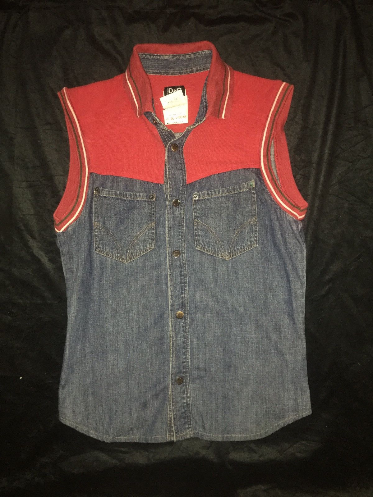 D&G Sleeveless Collared Button Up Shirt Nice Design
