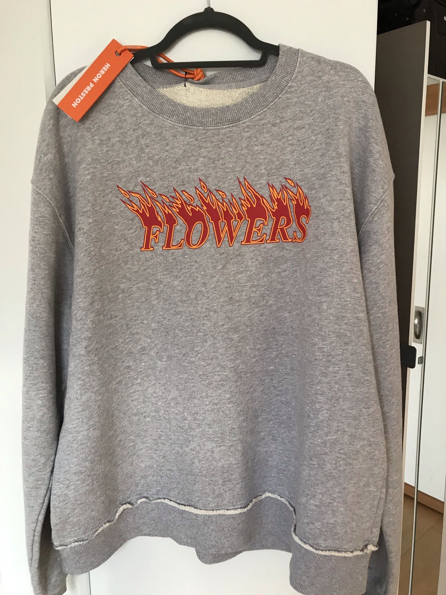 Heron Preston HERON PRESTON FLOWERS CREWNECK Size US L / EU 52-54 / 3 - 1 Thumbnail