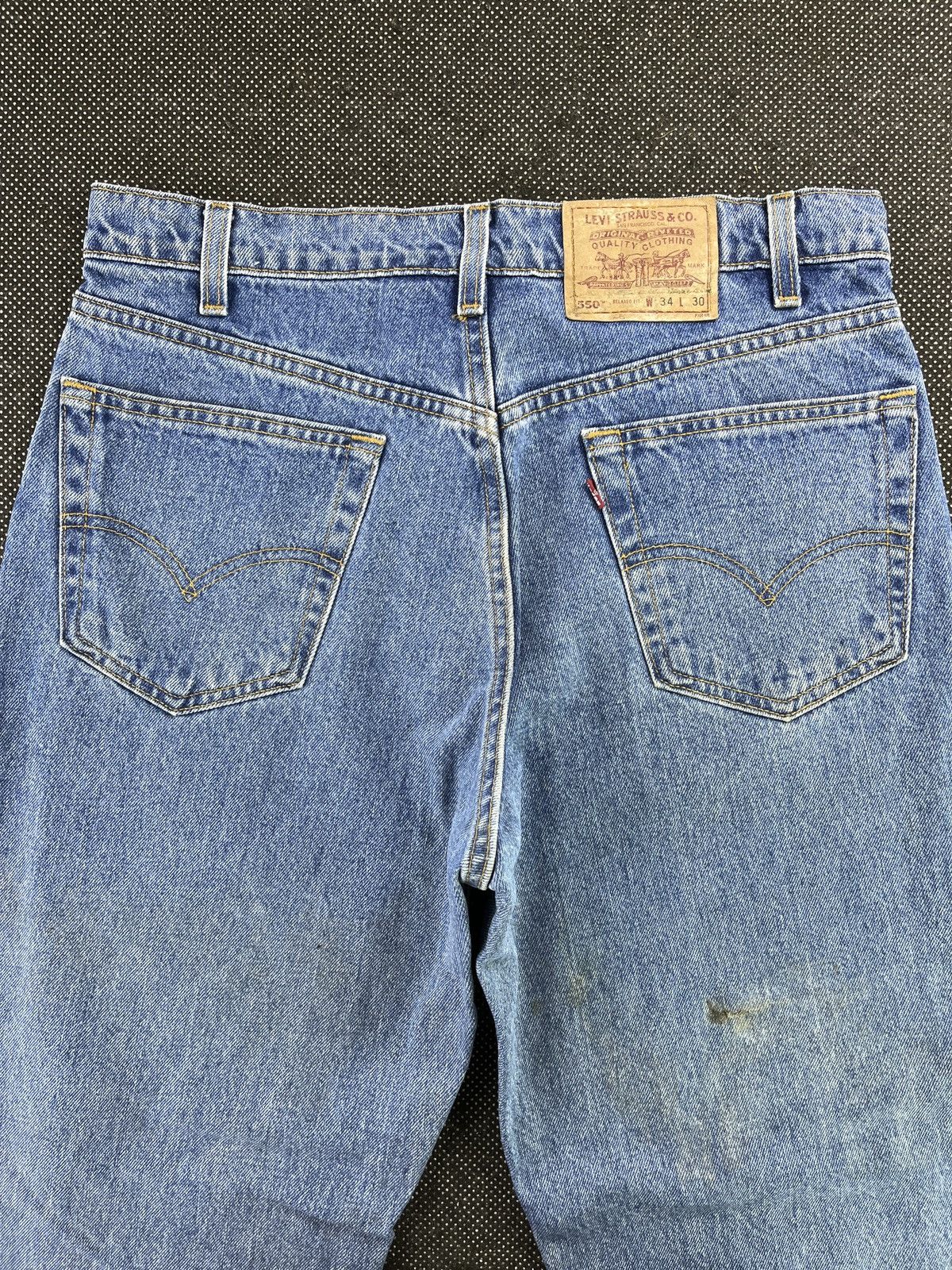 Levi's 90s Vintage Levis 550 Relaxed Fit Jeans - J121 Size US 33 - 4 Thumbnail