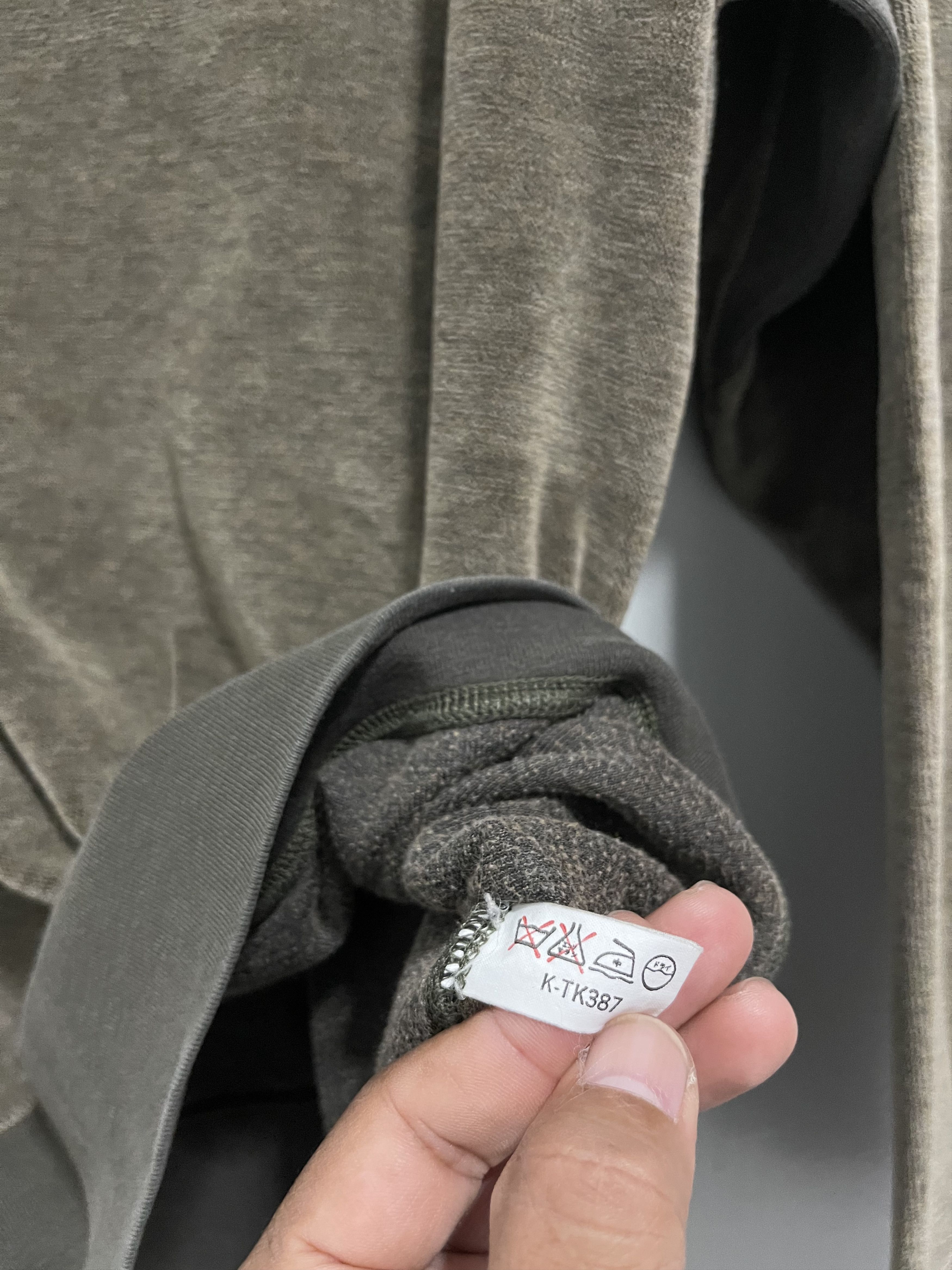 Japanese Brand × Vintage Japanese Trippy Attitude Brume Velvet Crewneck Sweatshirt Size US M / EU 48-50 / 2 - 8 Thumbnail