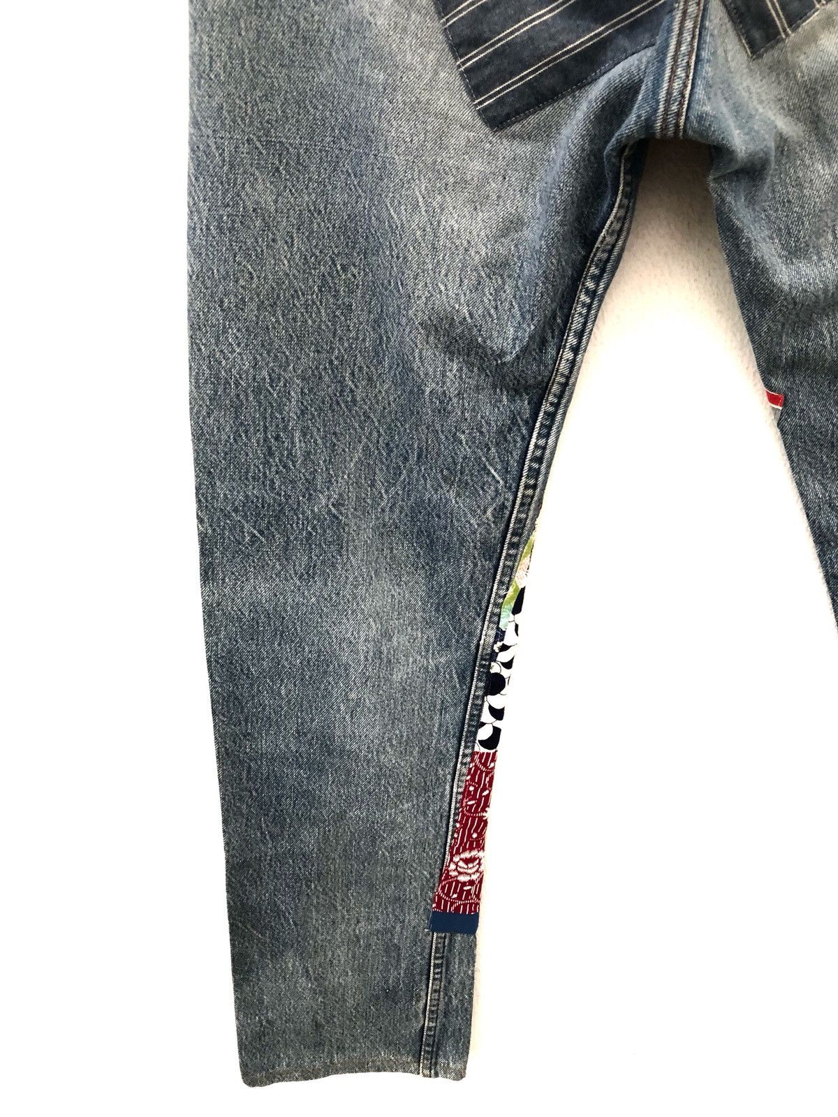 Levi's 80s Melinda Zoller Levi's 501 Patchwork Rips Distress Denim Size US 29 - 19 Thumbnail