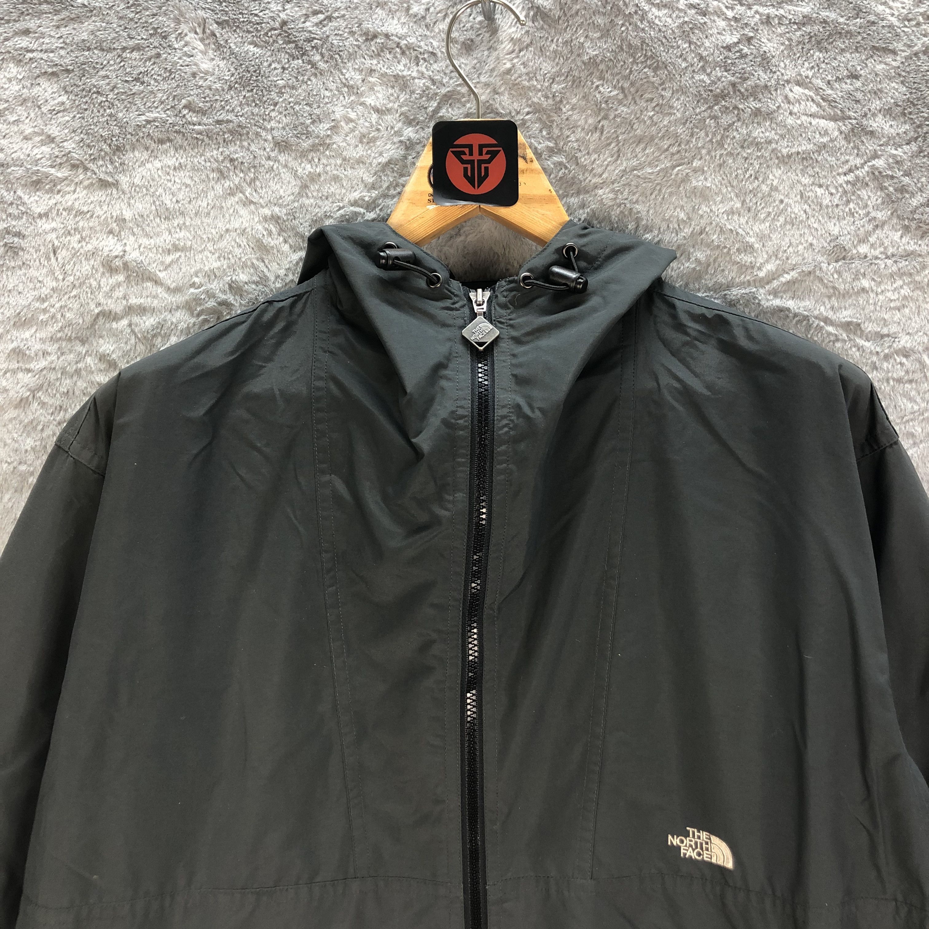 The North Face THE NORTH FACE LIGHT JACKET #6511-70 Size US M / EU 48-50 / 2 - 2 Thumbnail