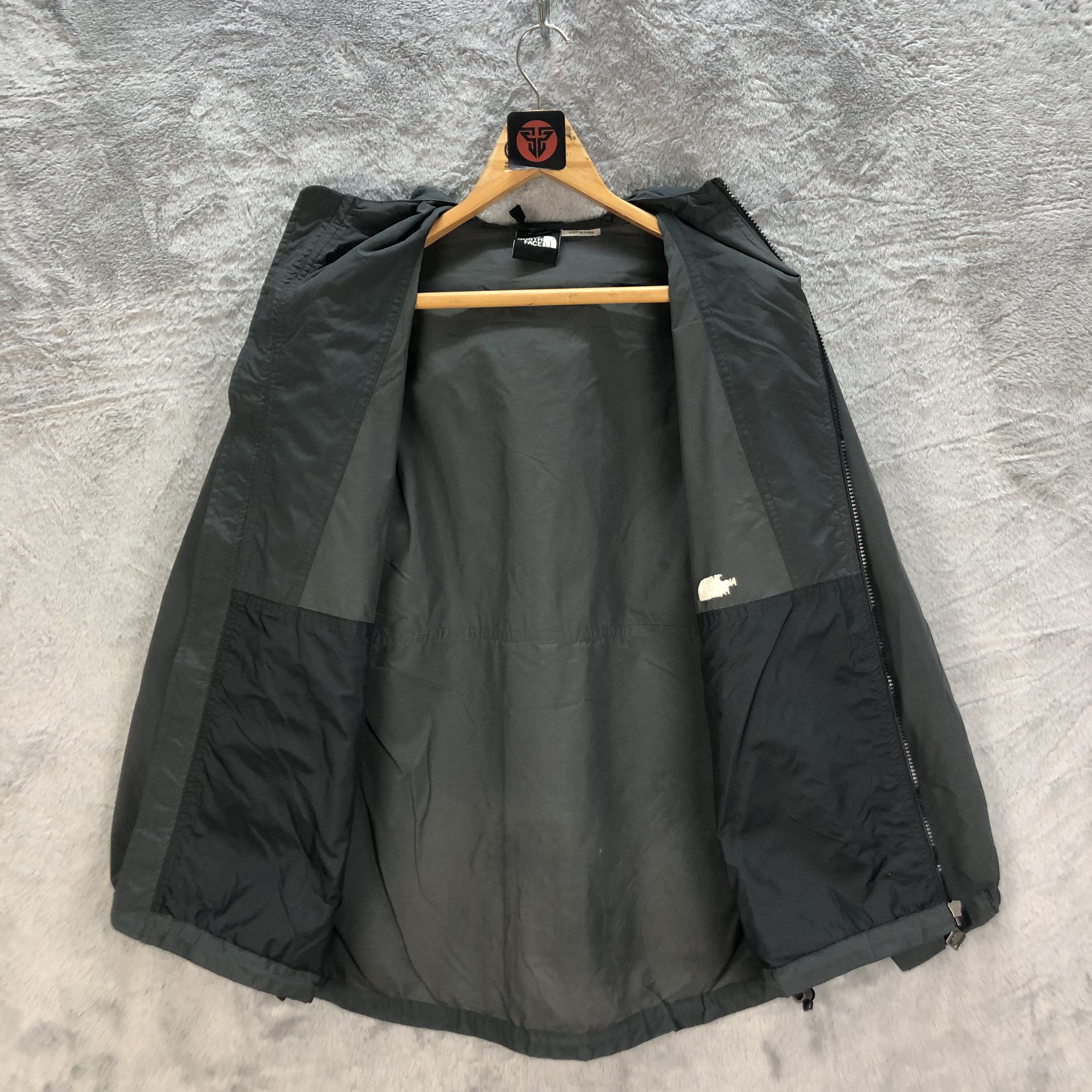 The North Face THE NORTH FACE LIGHT JACKET #6511-70 Size US M / EU 48-50 / 2 - 9 Thumbnail