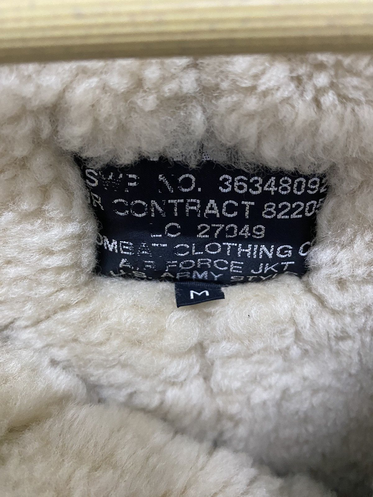Vintage Vintage B-3 Air Force Jacket Sherpa Size US M / EU 48-50 / 2 - 12 Thumbnail