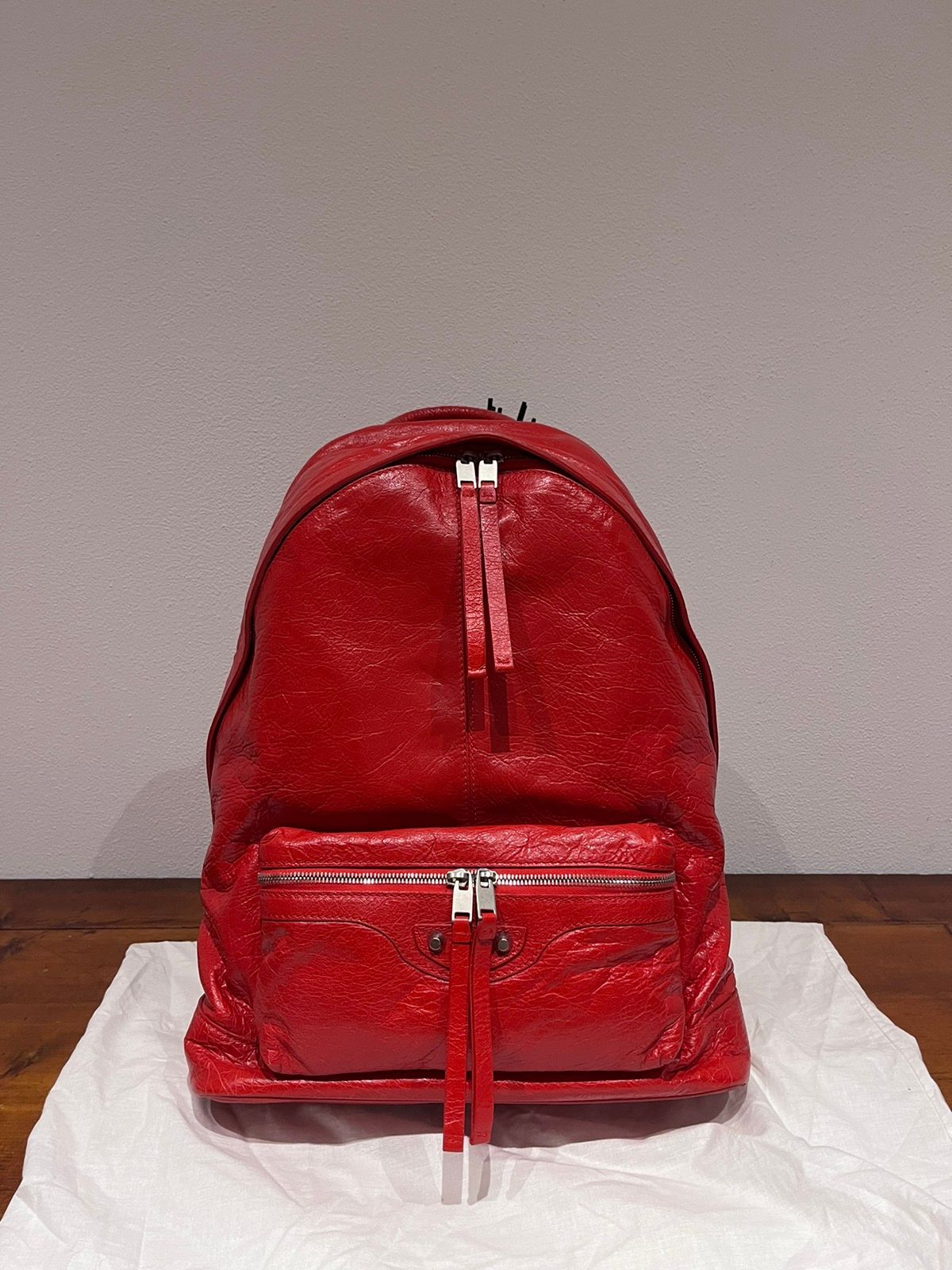 Pre-owned Balenciaga New  City Red Leather Backpack $2400
