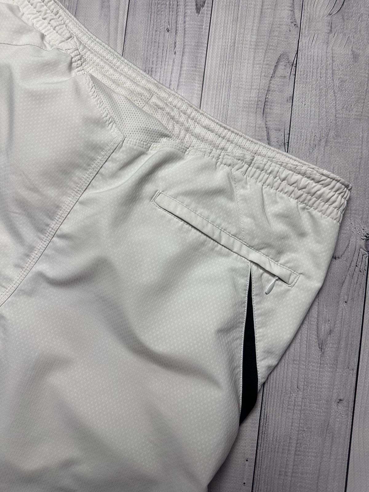 Nike × Vintage Vintage Nike shorts logo size M Size US 32 / EU 48 - 7 Thumbnail