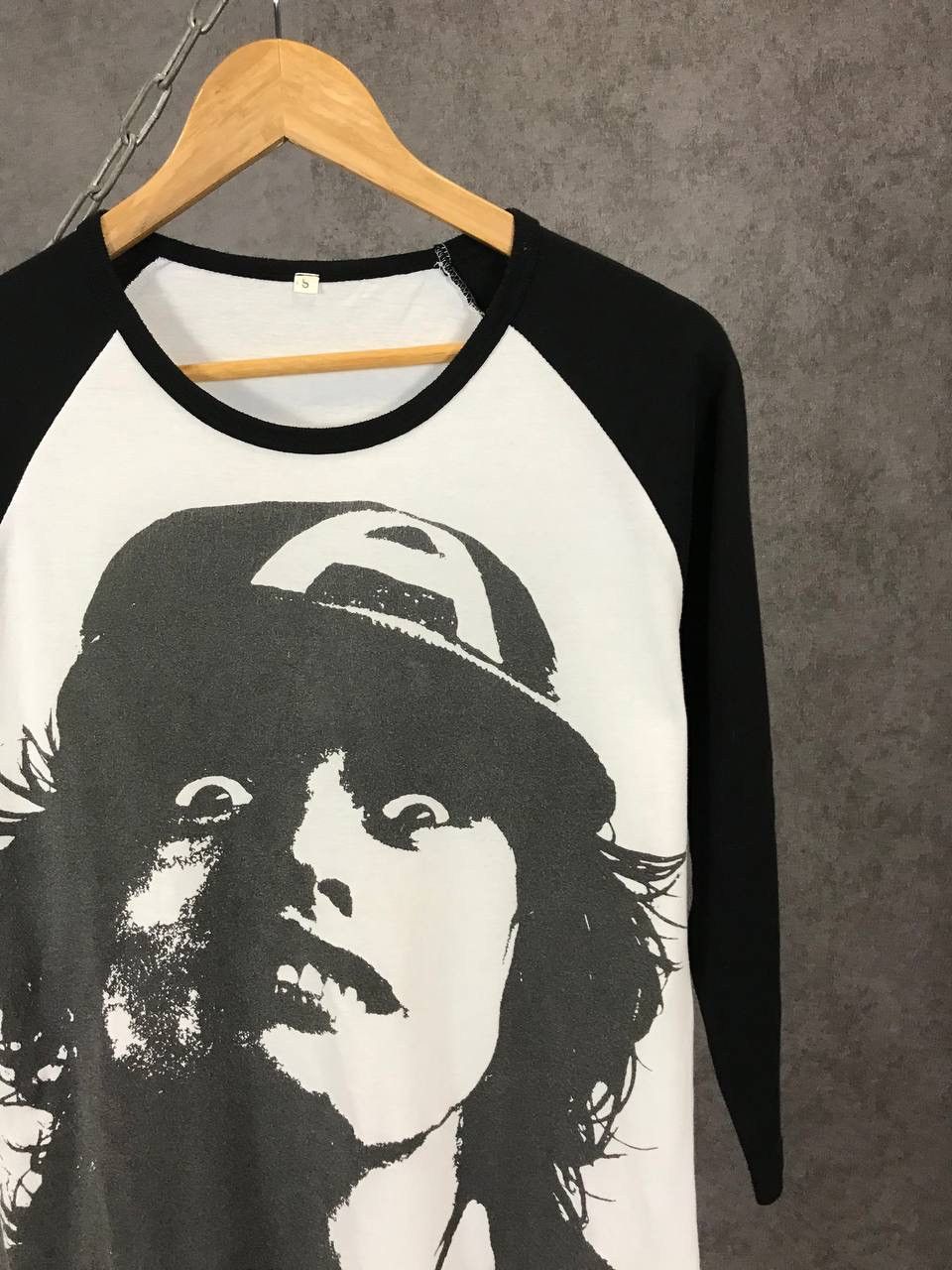 AC/DC AC/DC rock band overprinted 3/4 longsleeve Size US S / EU 44-46 / 1 - 2 Thumbnail