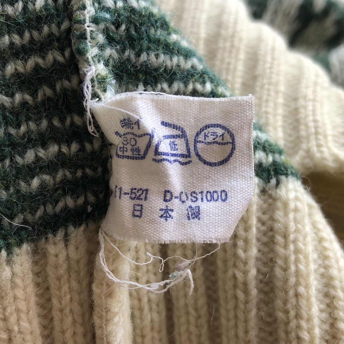 Aran Isles Knitwear Vintage 80's Knitwear Sweater by Savilia Tokyo Size US S / EU 44-46 / 1 - 10 Thumbnail