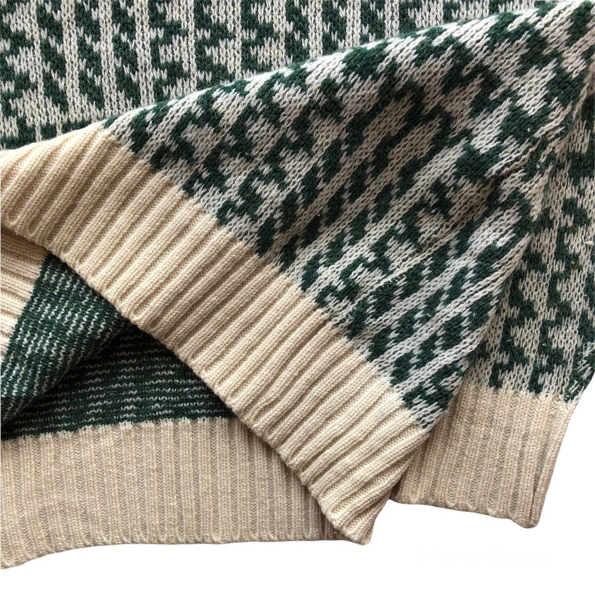 Aran Isles Knitwear Vintage 80's Knitwear Sweater by Savilia Tokyo Size US S / EU 44-46 / 1 - 8 Thumbnail