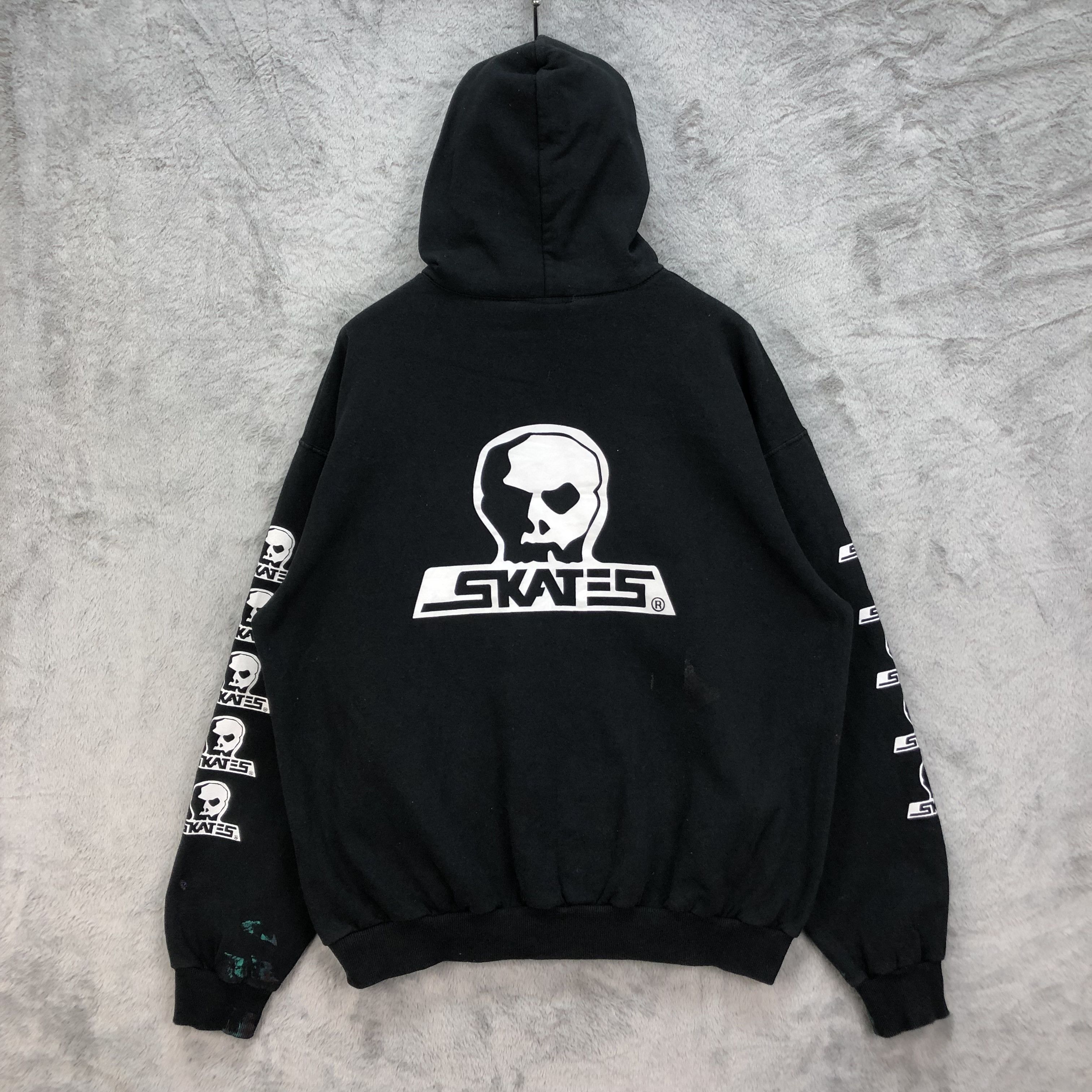 Japanese Brand VINTAGE Y2K SKULLSKATES TRASHED HOODIES #5112-32 Size US XL / EU 56 / 4 - 1 Thumbnail