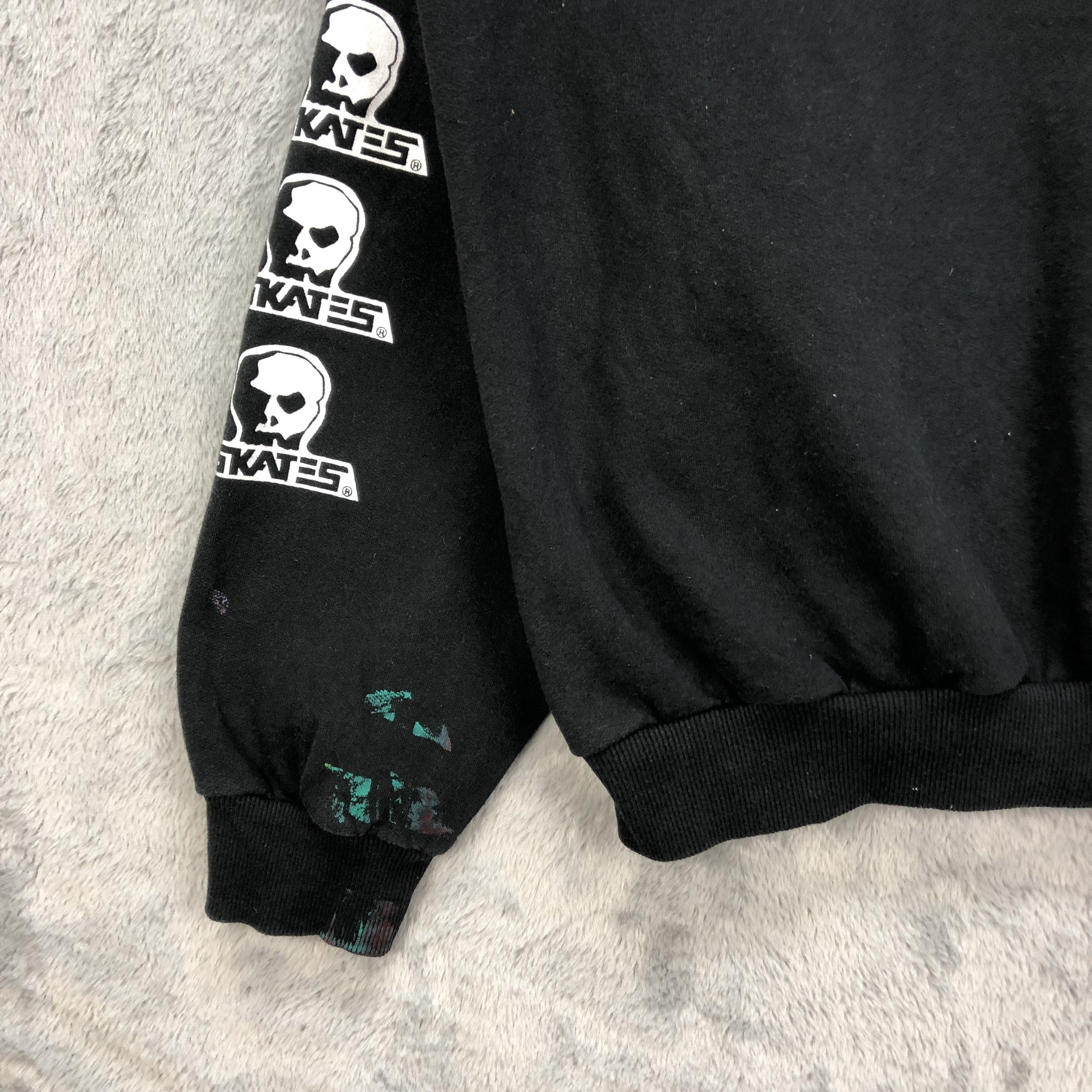 Japanese Brand VINTAGE Y2K SKULLSKATES TRASHED HOODIES #5112-32 Size US XL / EU 56 / 4 - 4 Thumbnail