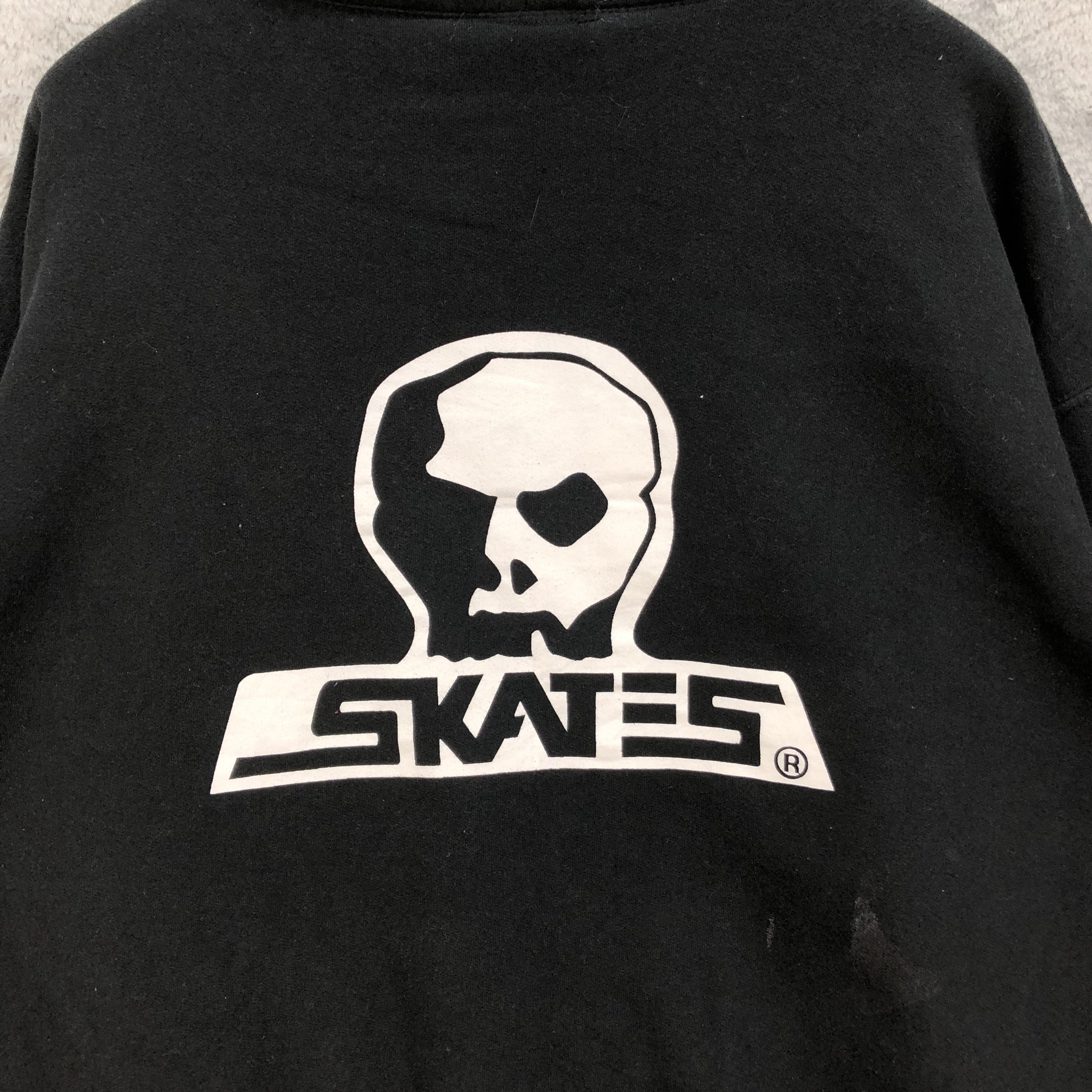 Japanese Brand VINTAGE Y2K SKULLSKATES TRASHED HOODIES #5112-32 Size US XL / EU 56 / 4 - 2 Thumbnail
