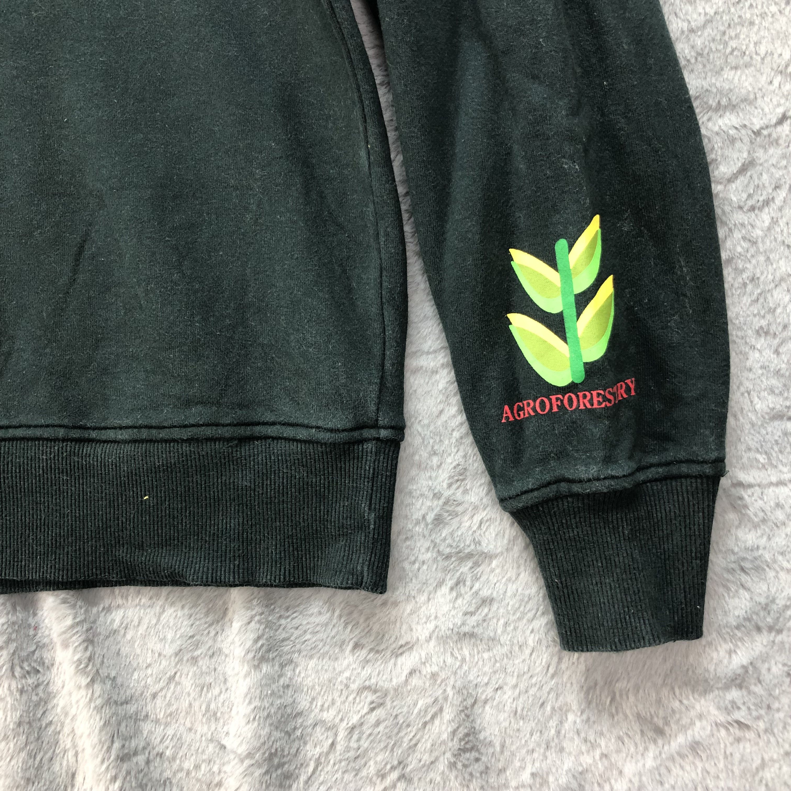 Japanese Brand Brazil Topper Fruta Fruta Big Logo Sweatshirts #4573-159 Size US L / EU 52-54 / 3 - 7 Thumbnail