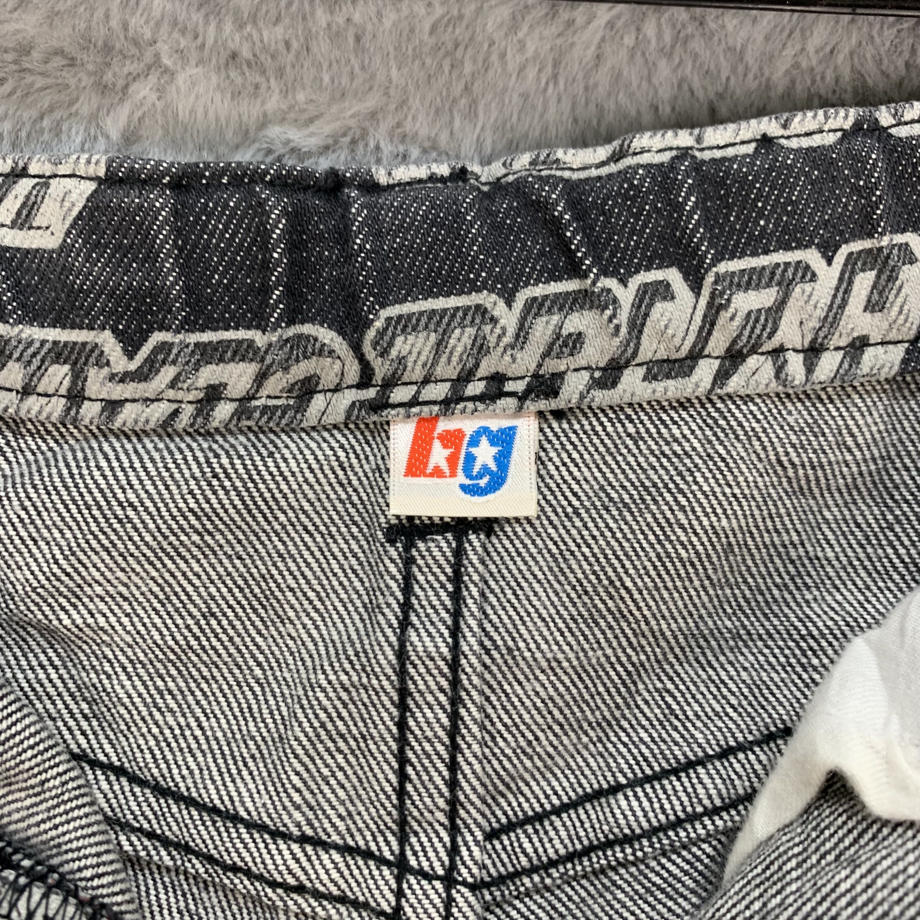 Hysteric Glamour Hysteric Glamour Overprint Short Denim Pants W26 #4153-144 Size US 26 / EU 42 - 6 Thumbnail