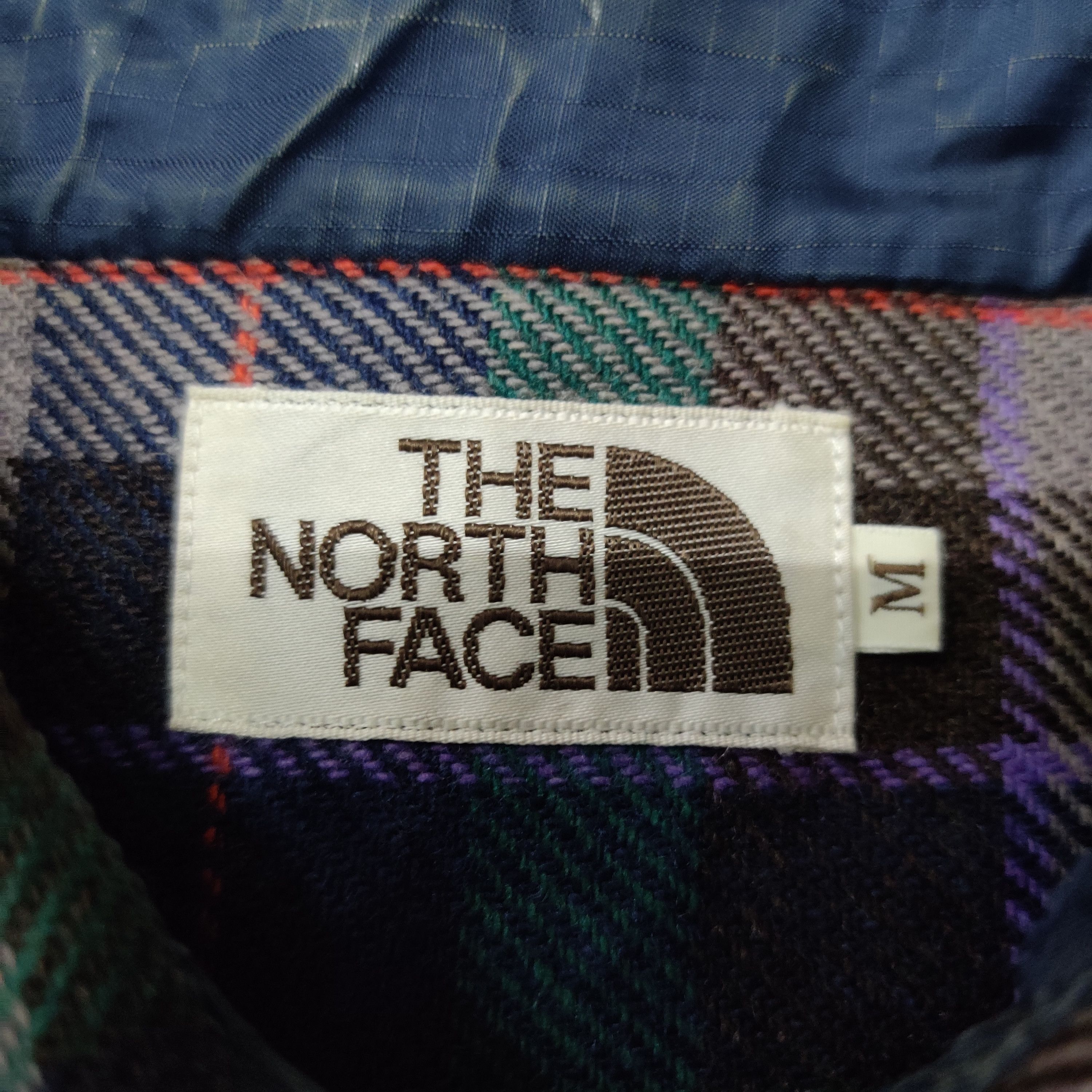 The North Face Vintage The North Face Flannel Wool Button Up Size US M / EU 48-50 / 2 - 6 Thumbnail