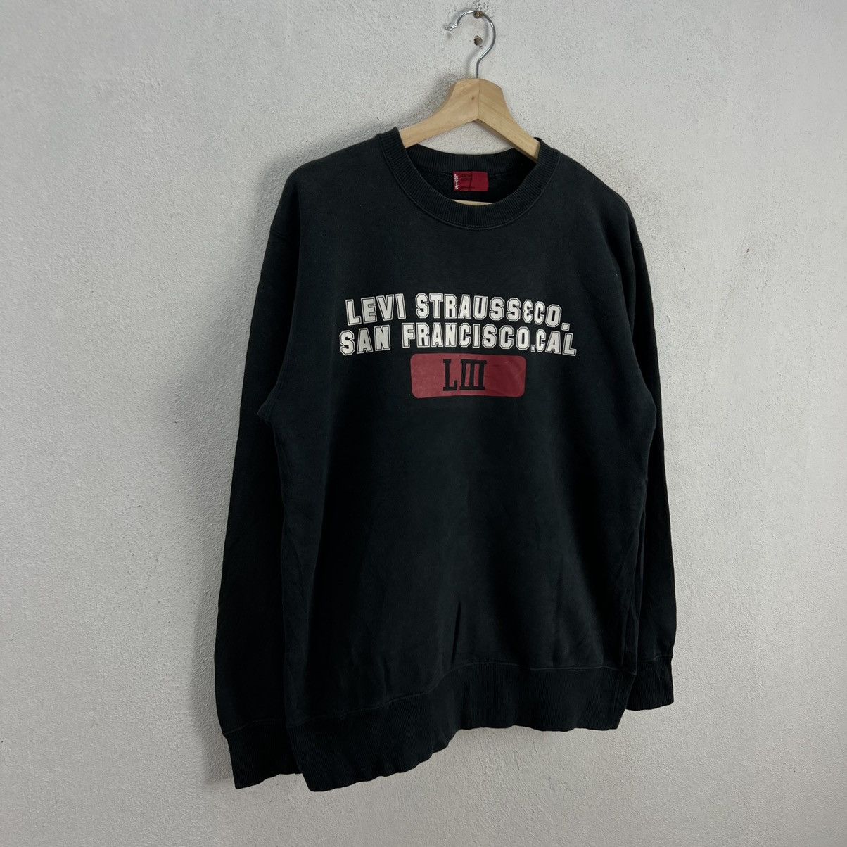 Japanese Brand VINTAGE LEVI'S SWEATSHIRT BIG LOGO Size US M / EU 48-50 / 2 - 2 Thumbnail